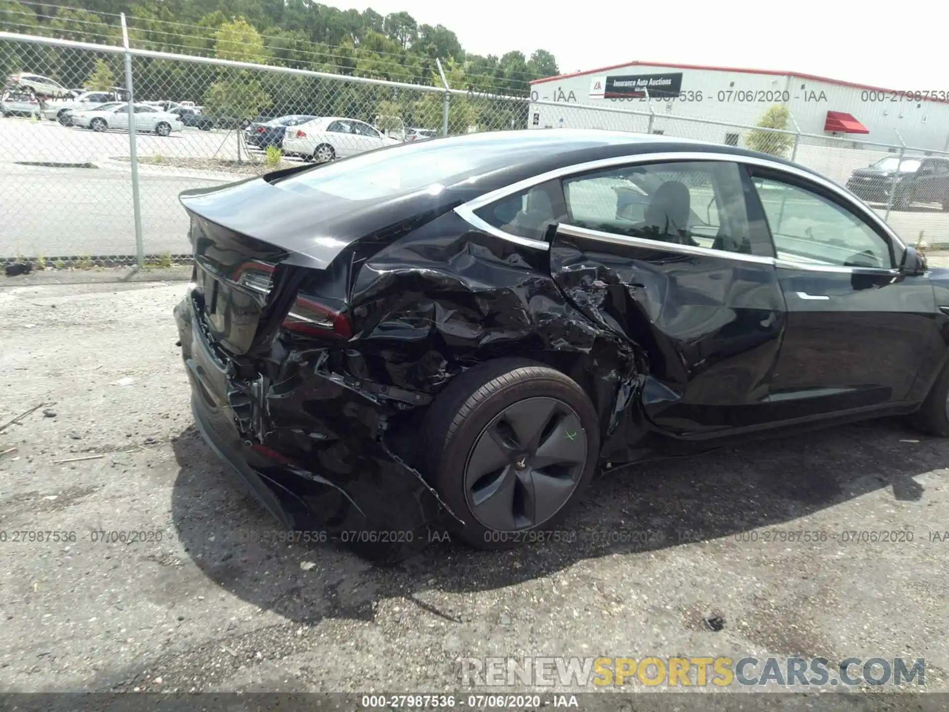 6 Photograph of a damaged car 5YJ3E1EA3LF611149 TESLA MODEL 3 2020