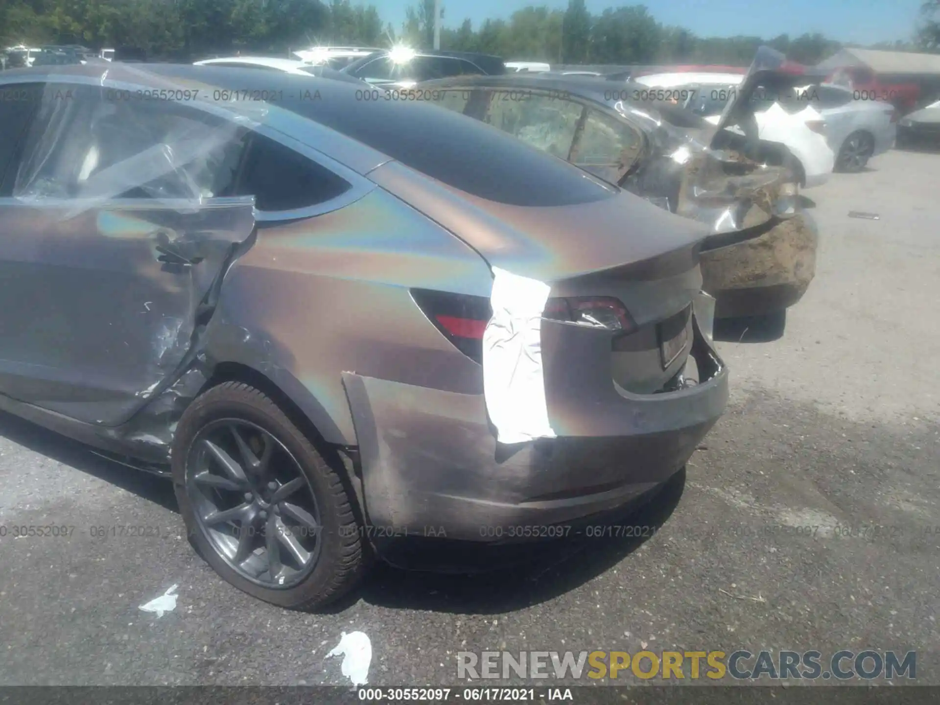 6 Photograph of a damaged car 5YJ3E1EA3LF615511 TESLA MODEL 3 2020