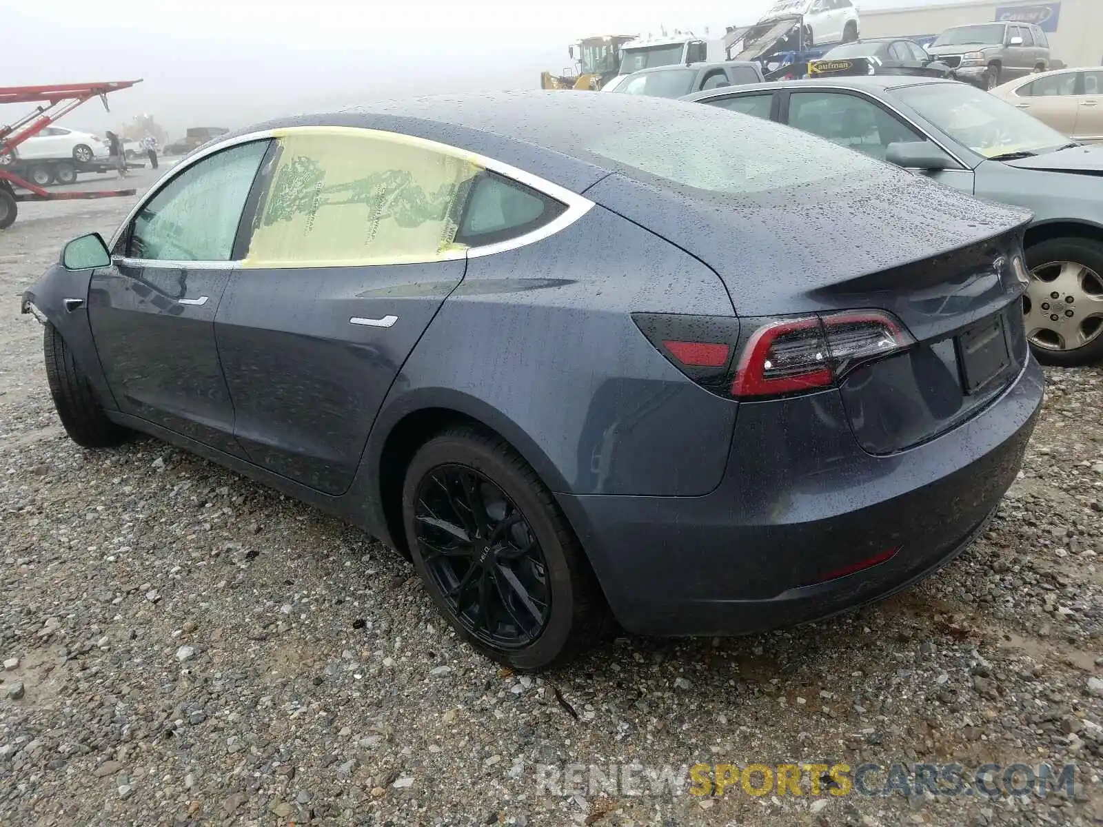 3 Photograph of a damaged car 5YJ3E1EA3LF615718 TESLA MODEL 3 2020