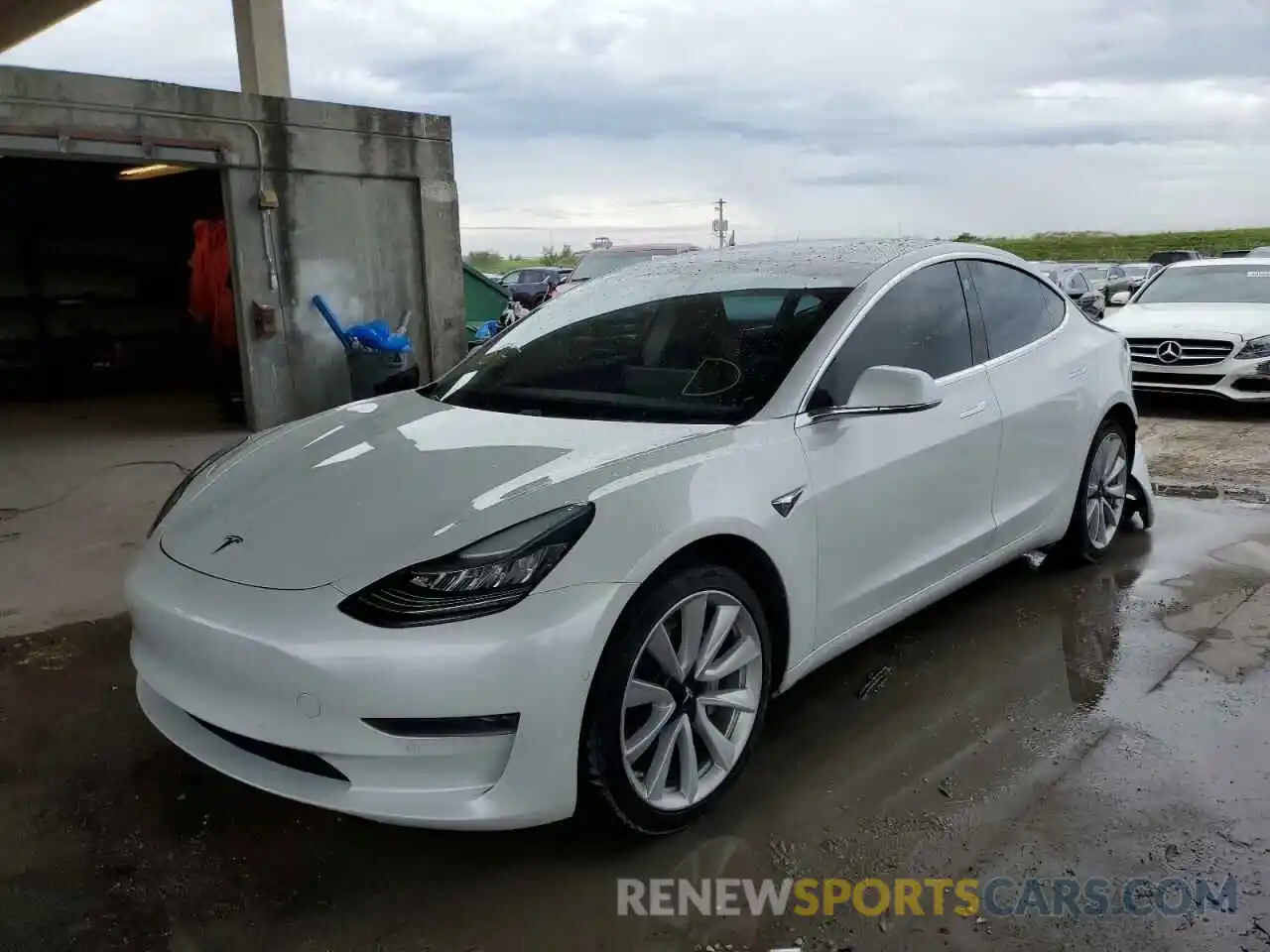 2 Photograph of a damaged car 5YJ3E1EA3LF632079 TESLA MODEL 3 2020