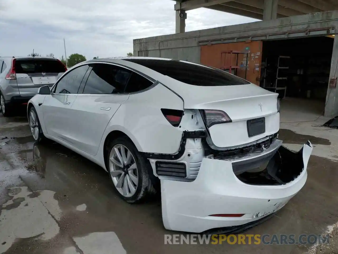 3 Photograph of a damaged car 5YJ3E1EA3LF632079 TESLA MODEL 3 2020