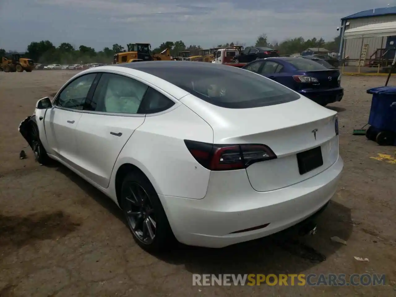 3 Photograph of a damaged car 5YJ3E1EA3LF632440 TESLA MODEL 3 2020