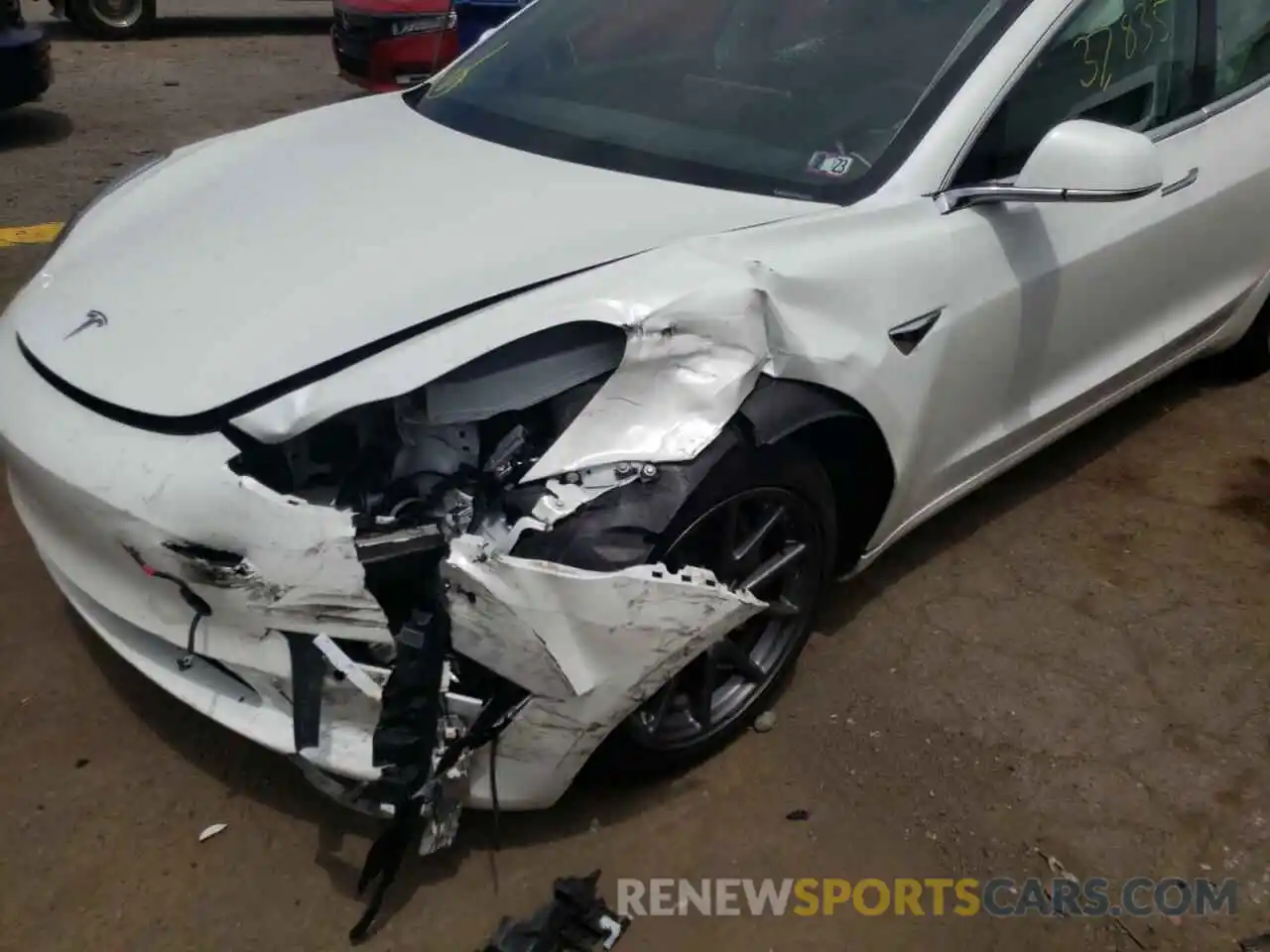 9 Photograph of a damaged car 5YJ3E1EA3LF632440 TESLA MODEL 3 2020