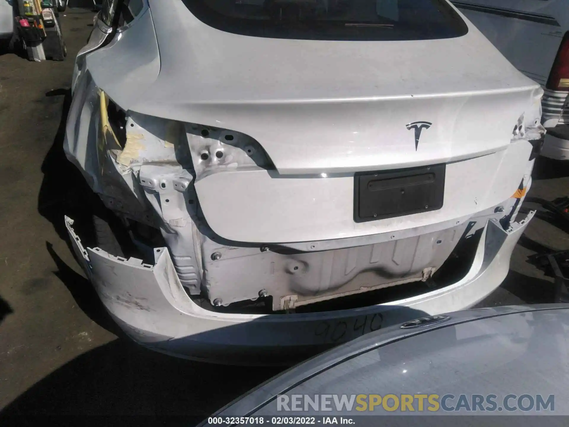 6 Photograph of a damaged car 5YJ3E1EA3LF634141 TESLA MODEL 3 2020