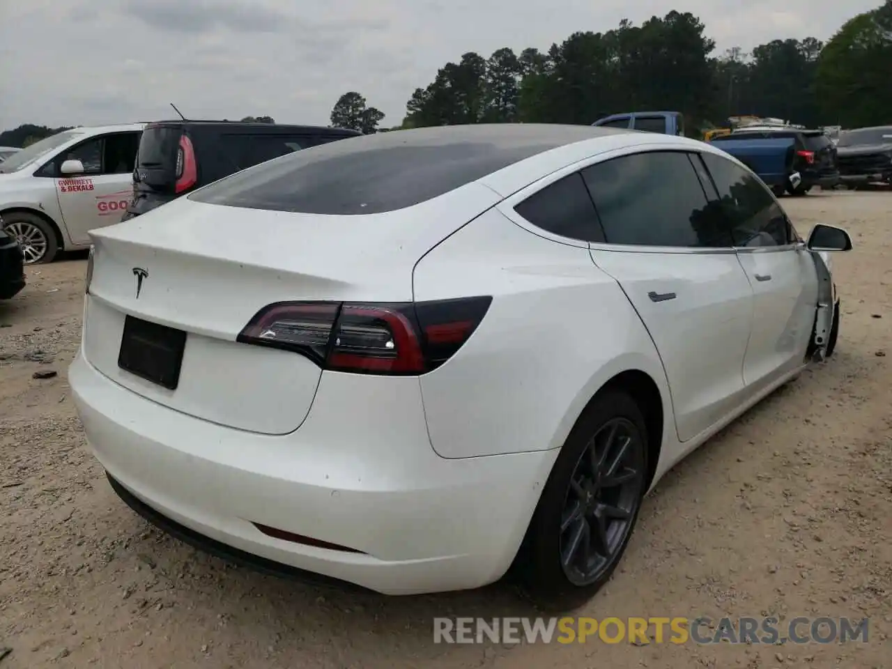 4 Photograph of a damaged car 5YJ3E1EA3LF645379 TESLA MODEL 3 2020