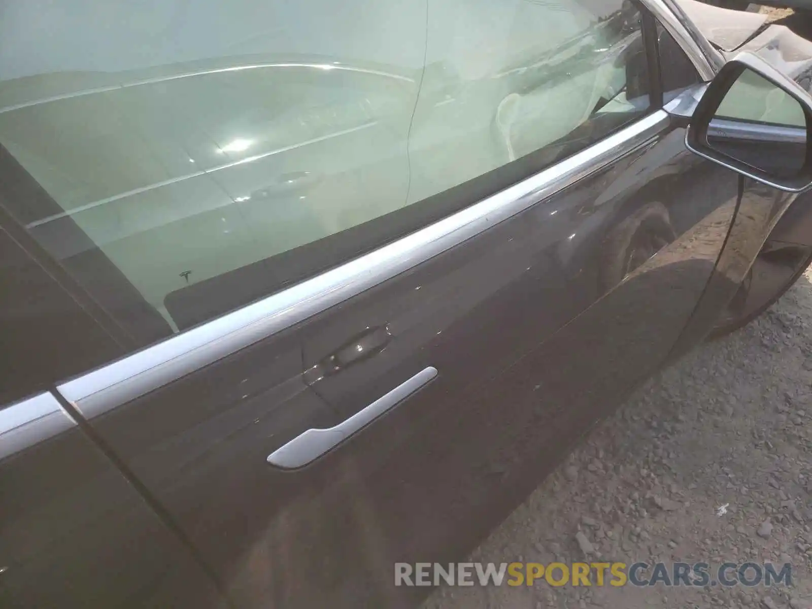 5 Photograph of a damaged car 5YJ3E1EA3LF662019 TESLA MODEL 3 2020