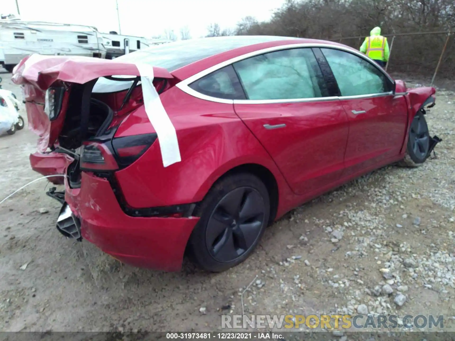 4 Photograph of a damaged car 5YJ3E1EA3LF703622 TESLA MODEL 3 2020