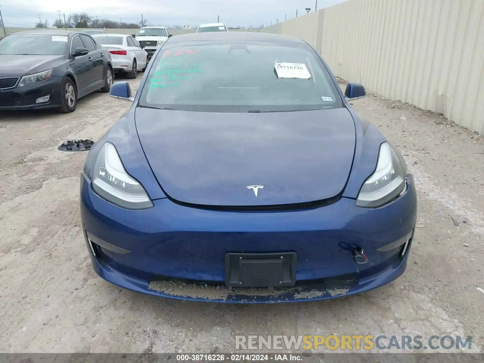 11 Photograph of a damaged car 5YJ3E1EA3LF705967 TESLA MODEL 3 2020