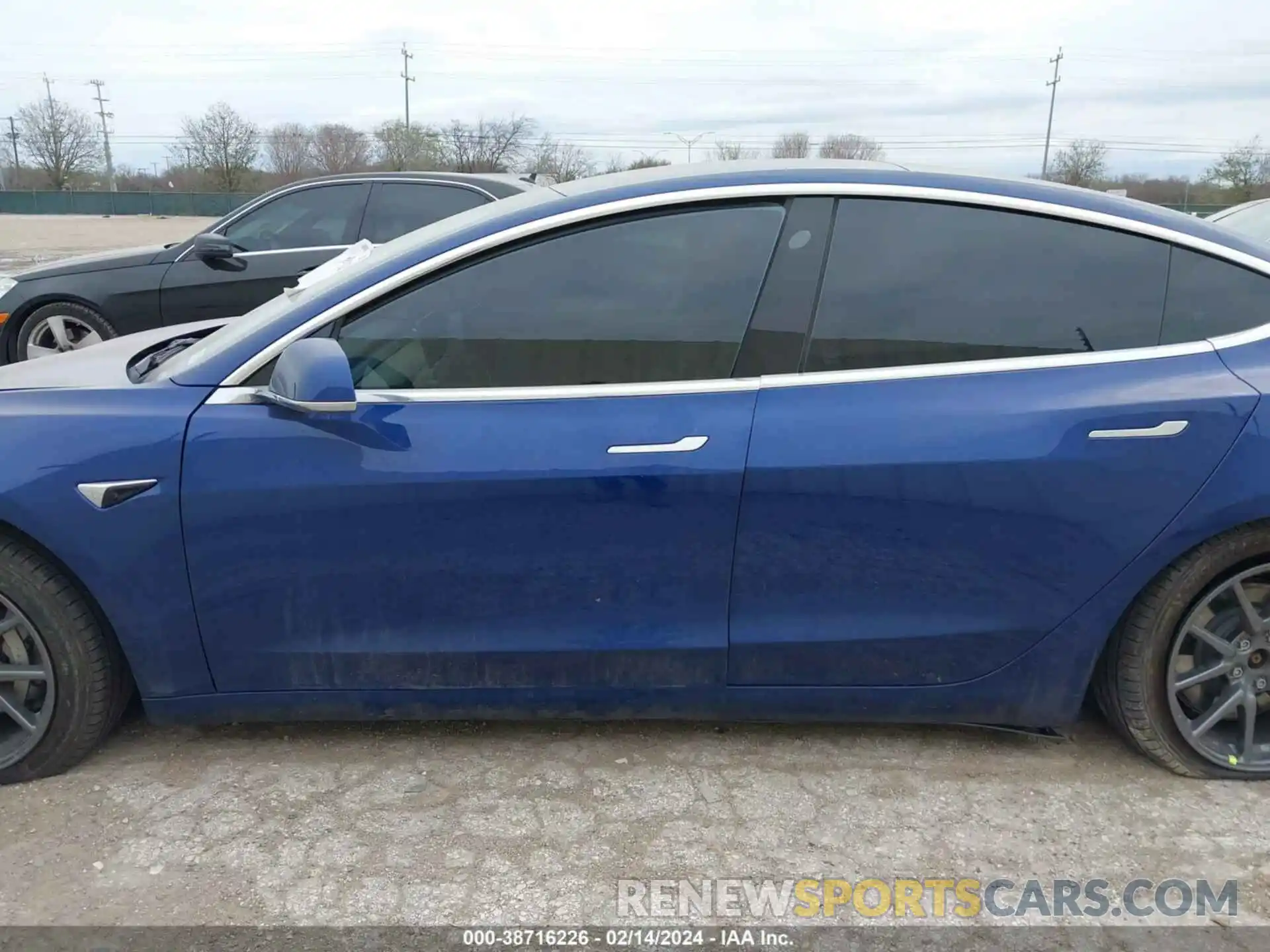 13 Photograph of a damaged car 5YJ3E1EA3LF705967 TESLA MODEL 3 2020