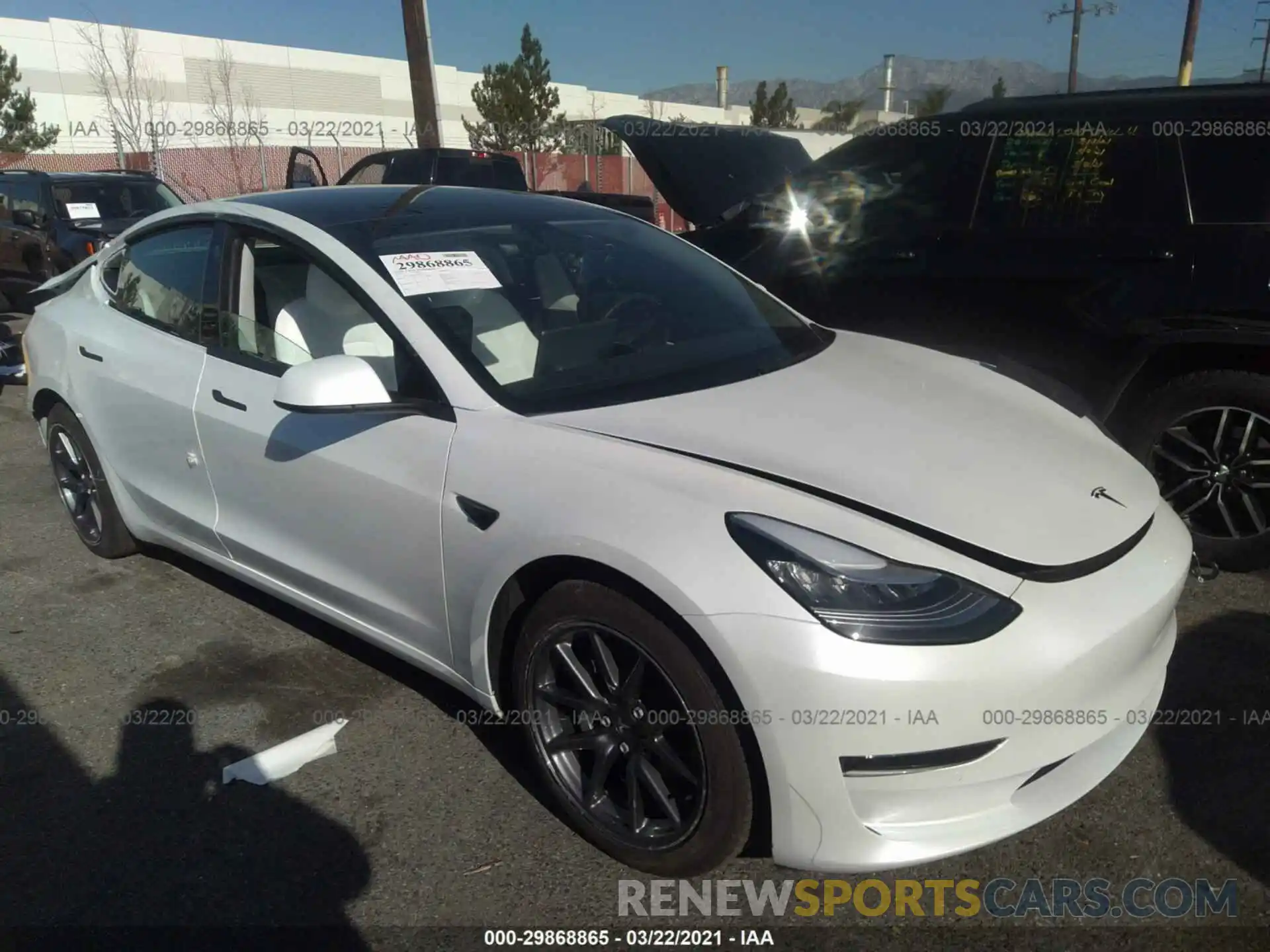 1 Photograph of a damaged car 5YJ3E1EA3LF710070 TESLA MODEL 3 2020