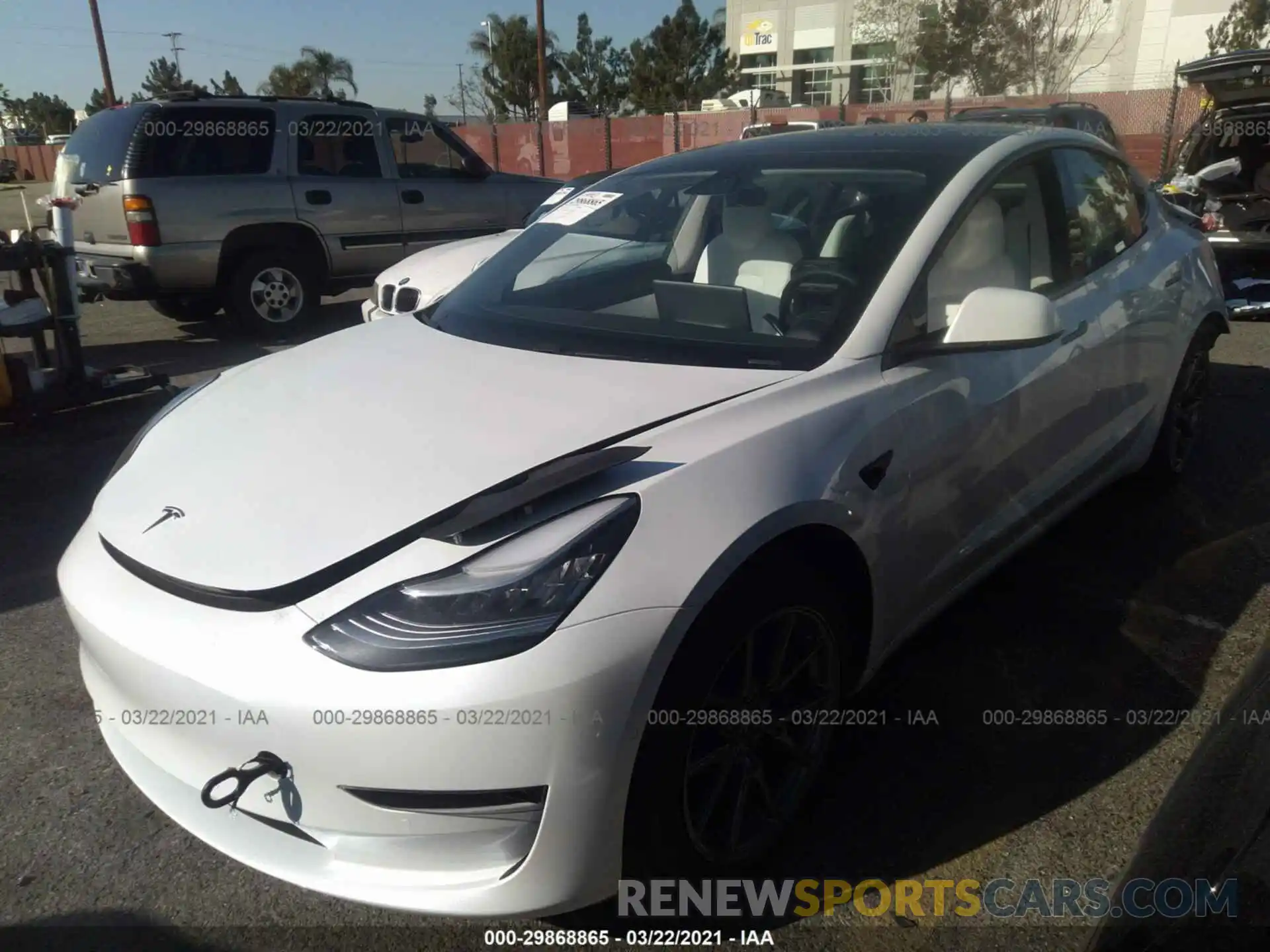 2 Фотография поврежденного автомобиля 5YJ3E1EA3LF710070 TESLA MODEL 3 2020