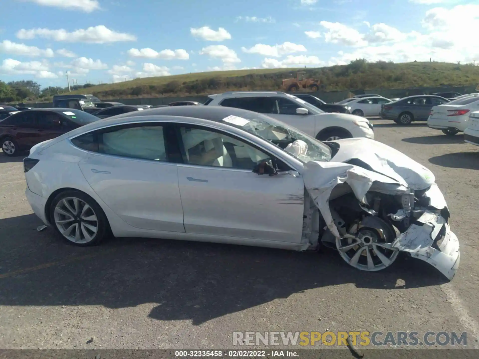 6 Photograph of a damaged car 5YJ3E1EA3LF717598 TESLA MODEL 3 2020