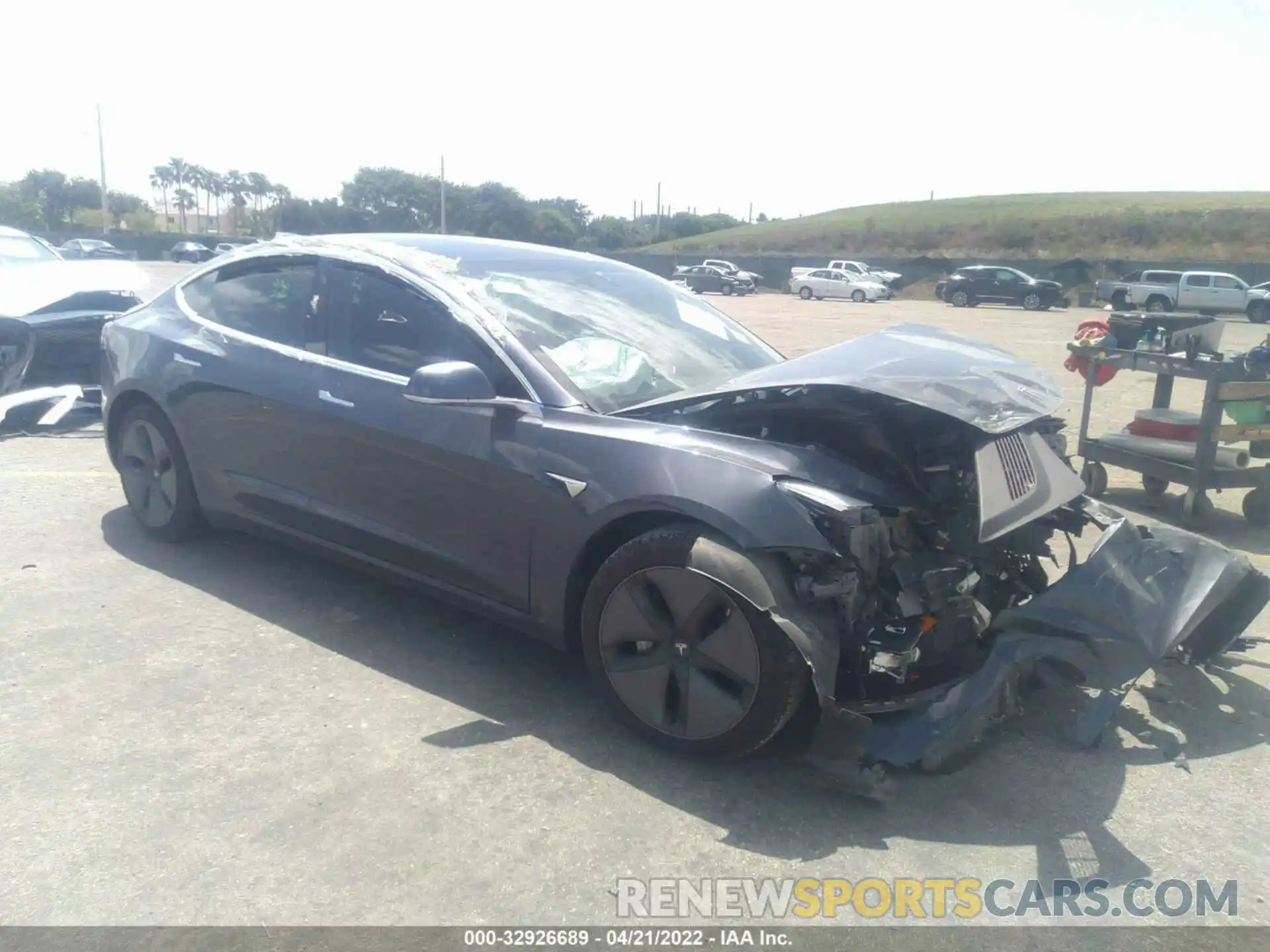 1 Photograph of a damaged car 5YJ3E1EA3LF736684 TESLA MODEL 3 2020