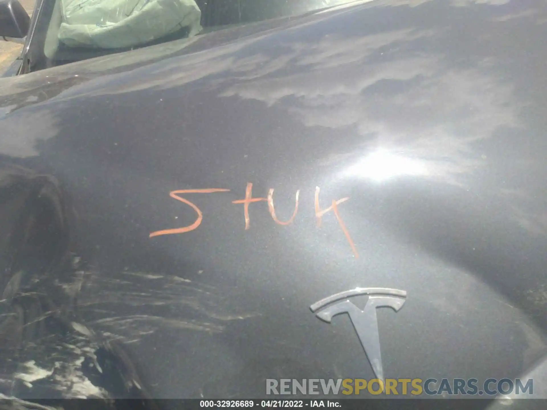 10 Photograph of a damaged car 5YJ3E1EA3LF736684 TESLA MODEL 3 2020