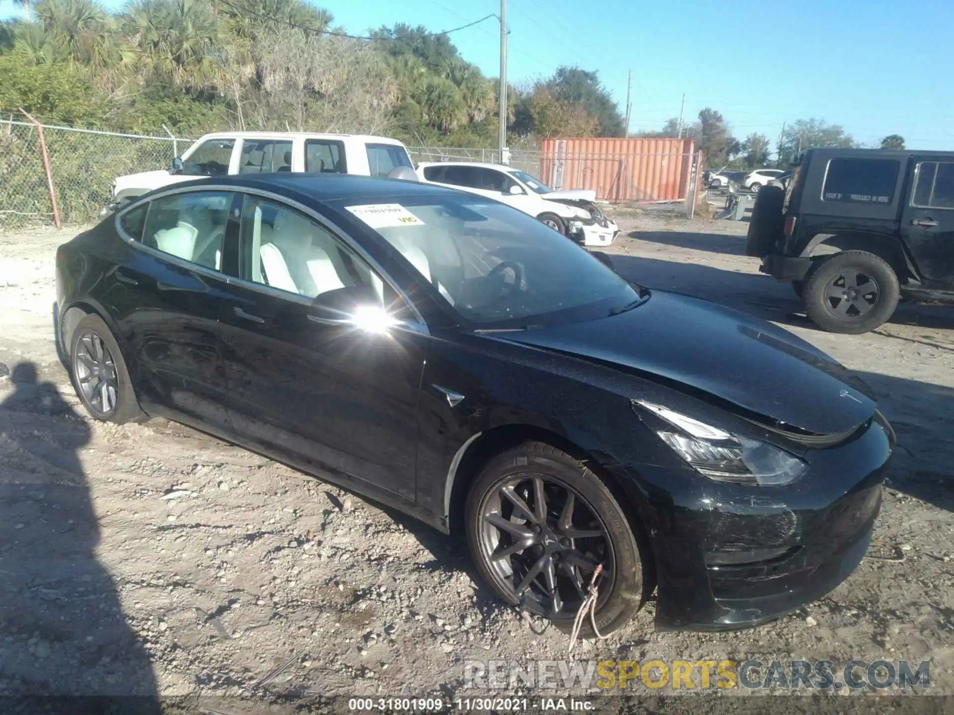 1 Photograph of a damaged car 5YJ3E1EA3LF738094 TESLA MODEL 3 2020