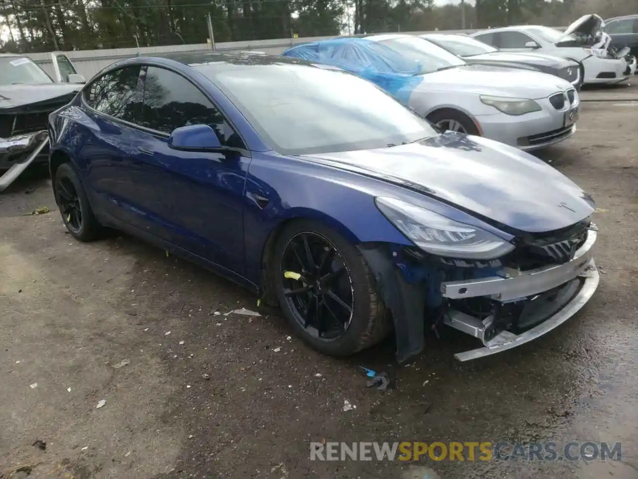 1 Photograph of a damaged car 5YJ3E1EA3LF743697 TESLA MODEL 3 2020