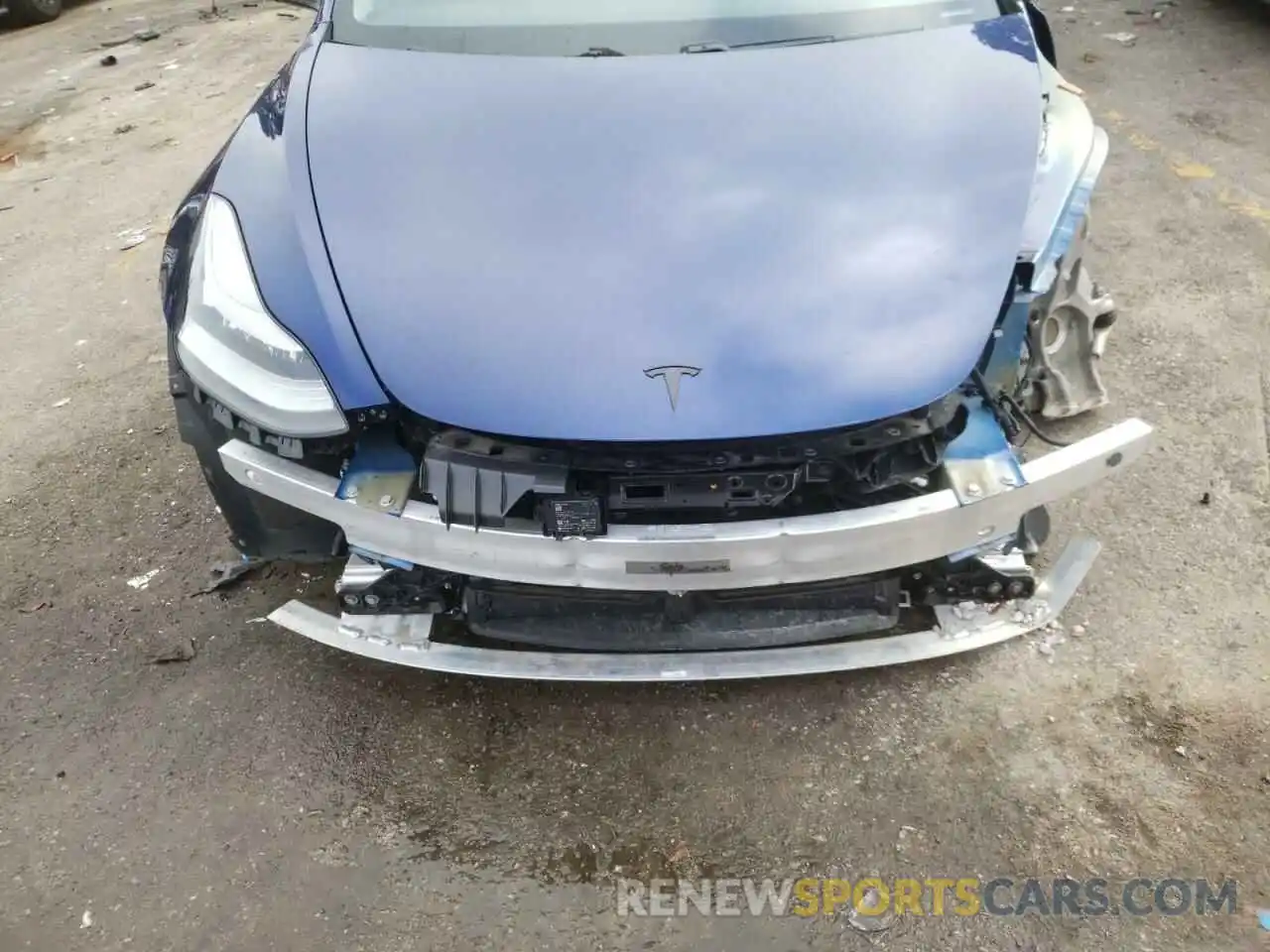 9 Photograph of a damaged car 5YJ3E1EA3LF743697 TESLA MODEL 3 2020