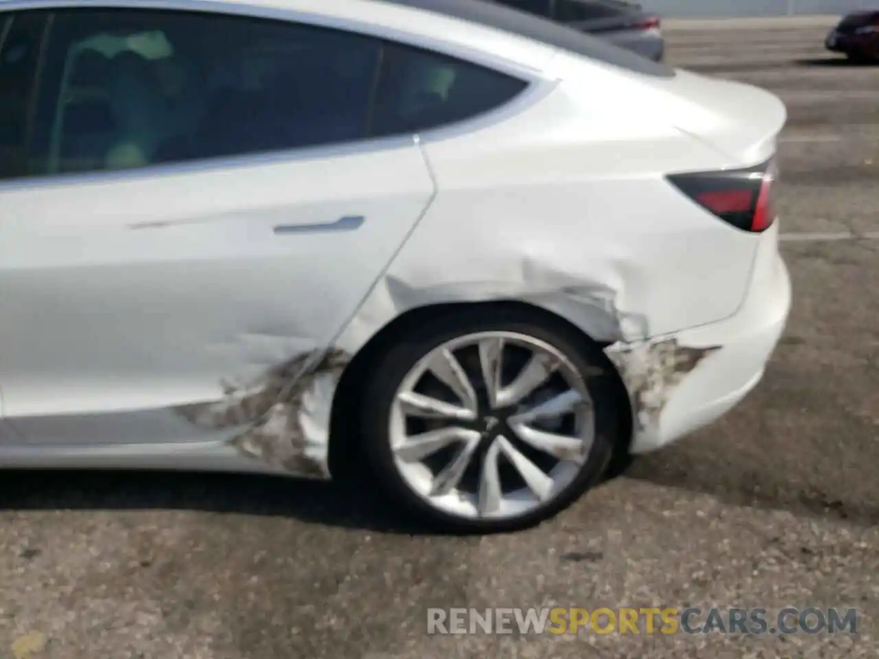 9 Photograph of a damaged car 5YJ3E1EA3LF744087 TESLA MODEL 3 2020