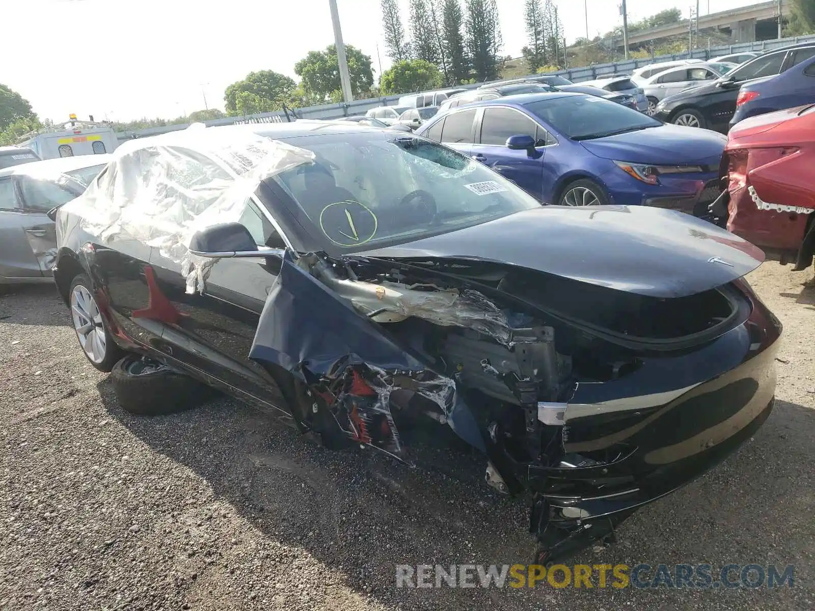 1 Photograph of a damaged car 5YJ3E1EA3LF797422 TESLA MODEL 3 2020