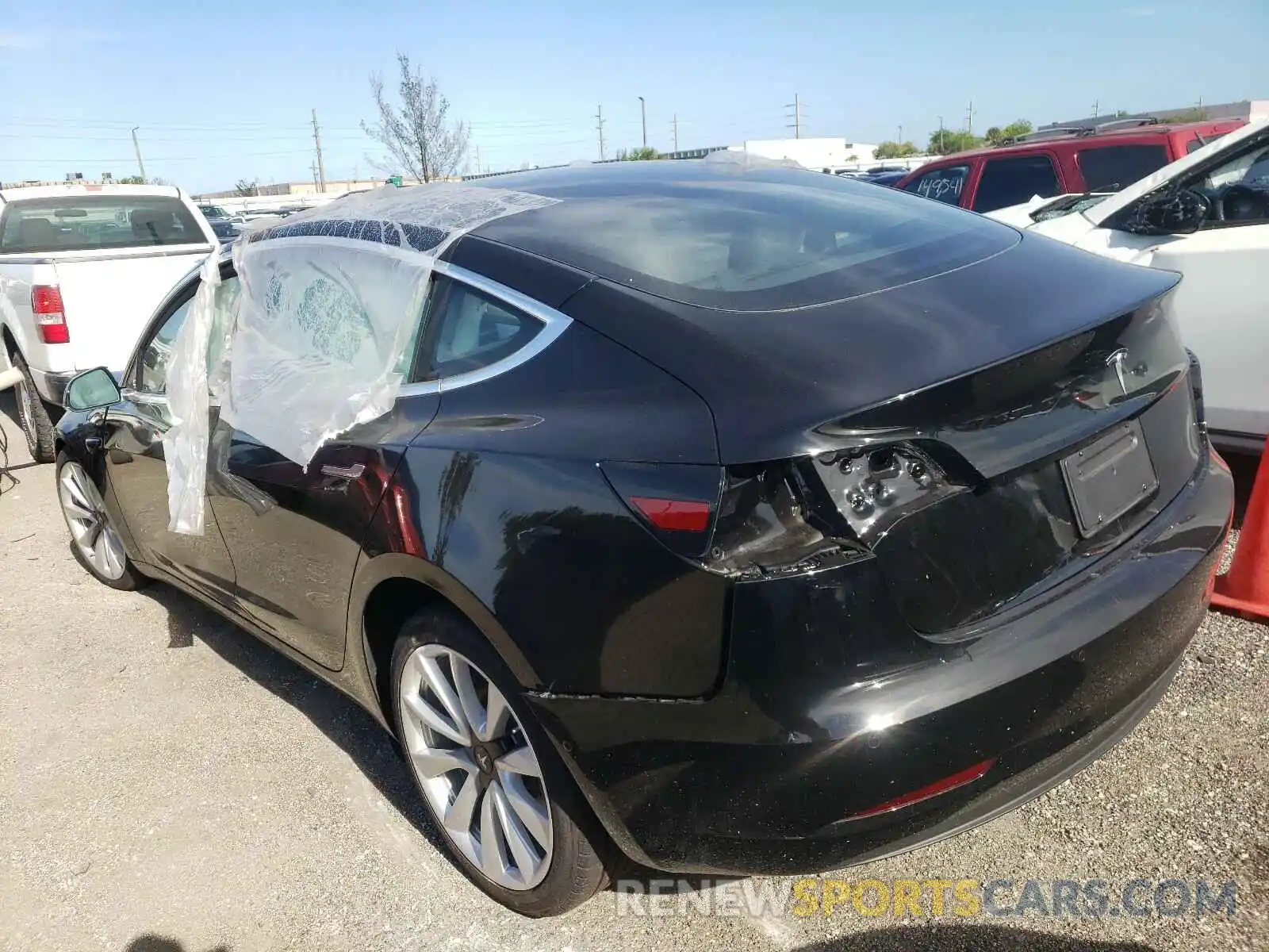 3 Photograph of a damaged car 5YJ3E1EA3LF797422 TESLA MODEL 3 2020