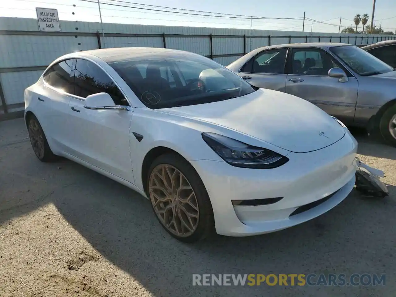 1 Photograph of a damaged car 5YJ3E1EA3LF804546 TESLA MODEL 3 2020