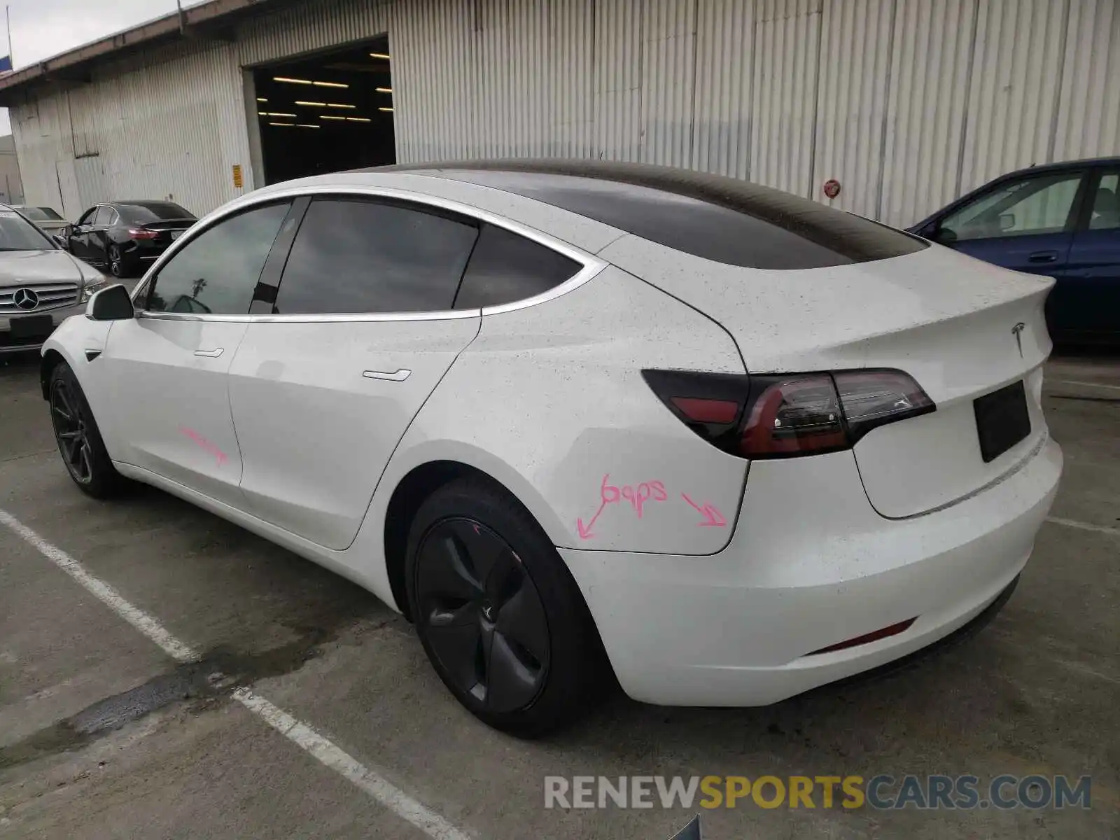 3 Photograph of a damaged car 5YJ3E1EA3LF805065 TESLA MODEL 3 2020