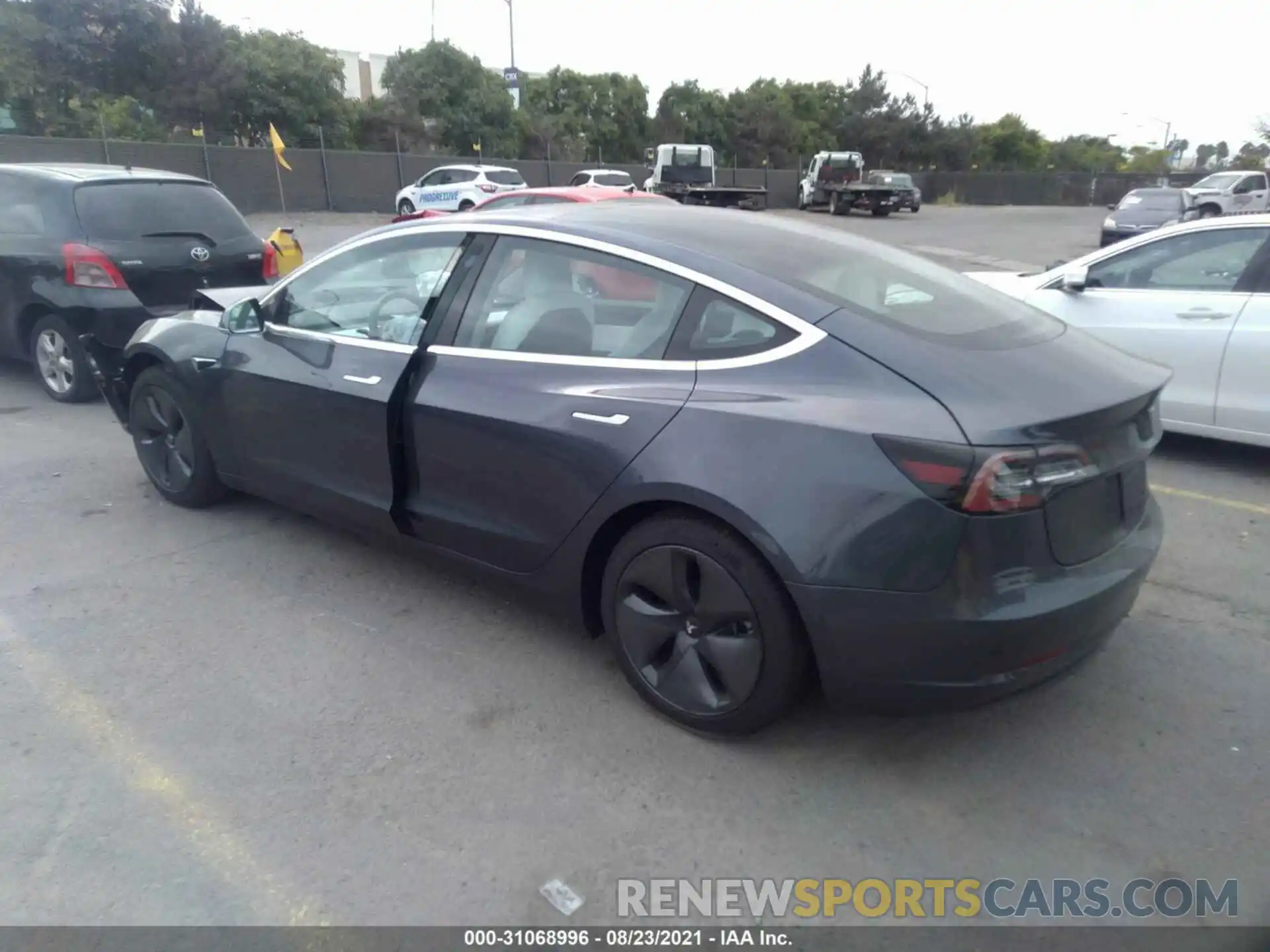 3 Photograph of a damaged car 5YJ3E1EA3LF808080 TESLA MODEL 3 2020