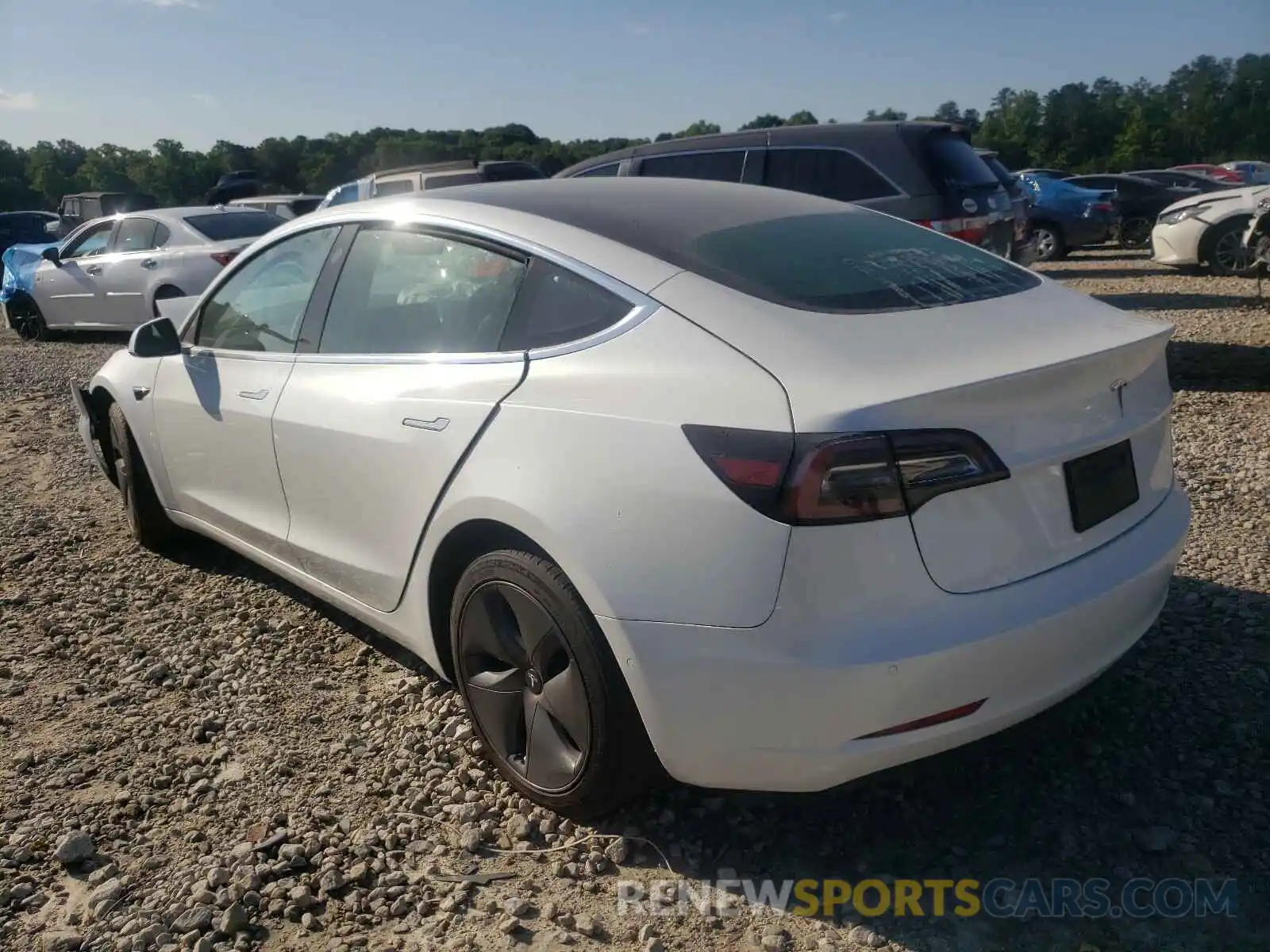 3 Photograph of a damaged car 5YJ3E1EA4LF504949 TESLA MODEL 3 2020