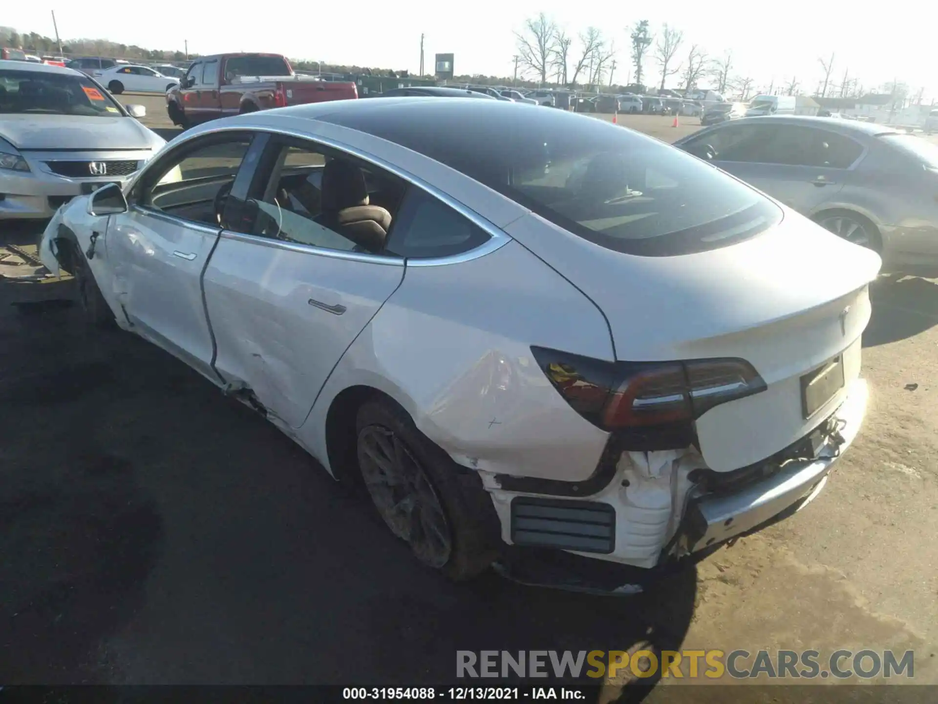 3 Photograph of a damaged car 5YJ3E1EA4LF597519 TESLA MODEL 3 2020