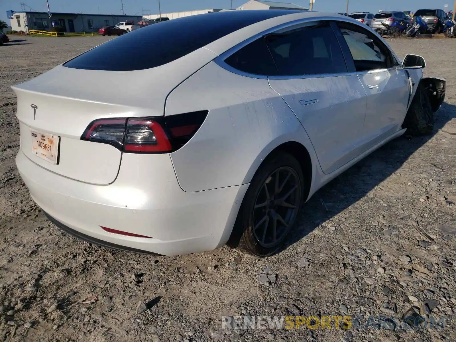 4 Фотография поврежденного автомобиля 5YJ3E1EA4LF597830 TESLA MODEL 3 2020