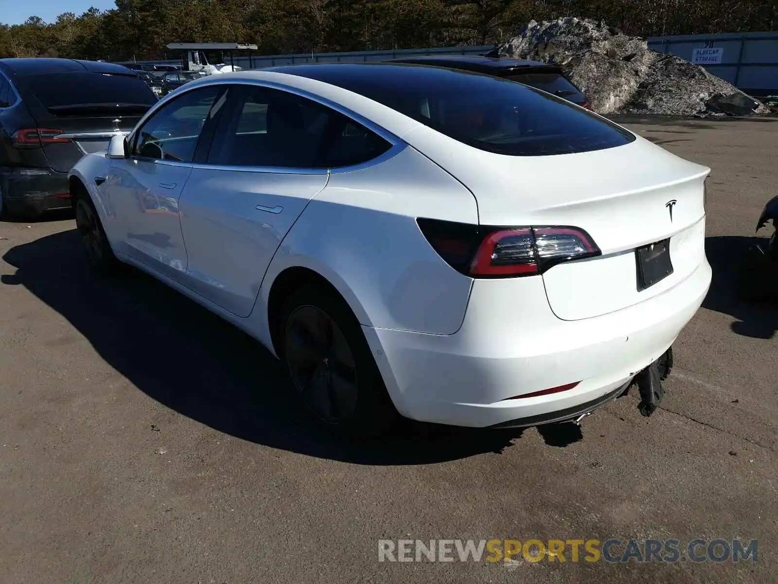 3 Photograph of a damaged car 5YJ3E1EA4LF597858 TESLA MODEL 3 2020