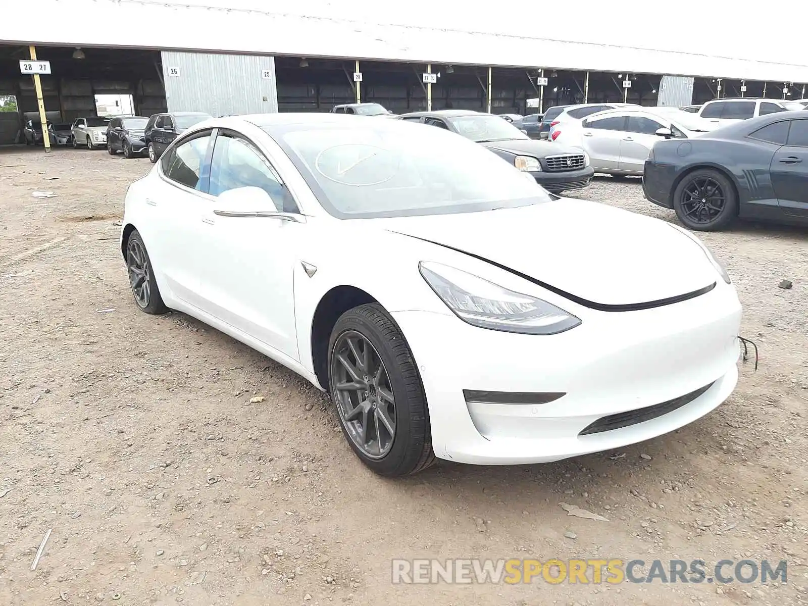 1 Photograph of a damaged car 5YJ3E1EA4LF598055 TESLA MODEL 3 2020