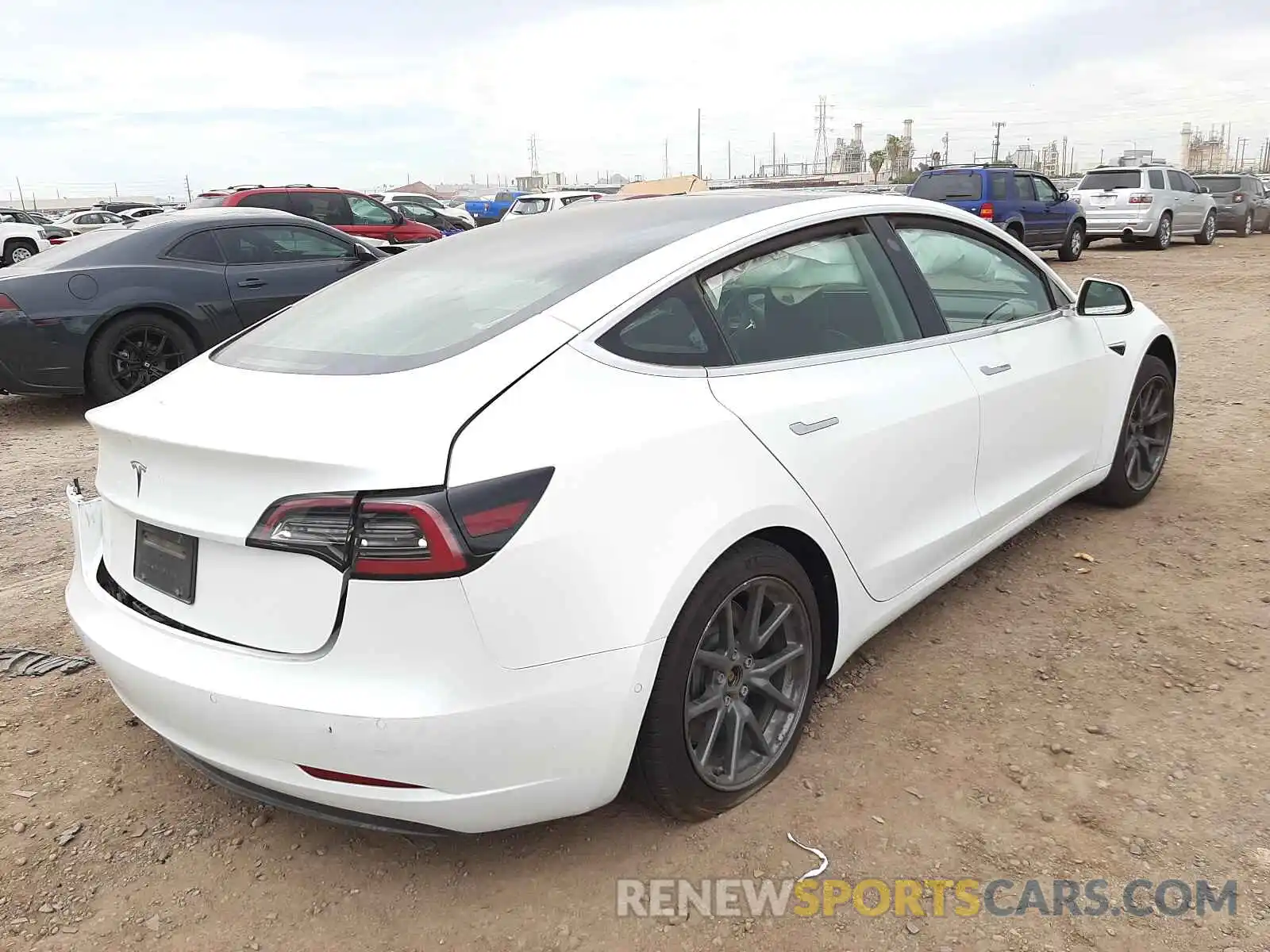 4 Photograph of a damaged car 5YJ3E1EA4LF598055 TESLA MODEL 3 2020