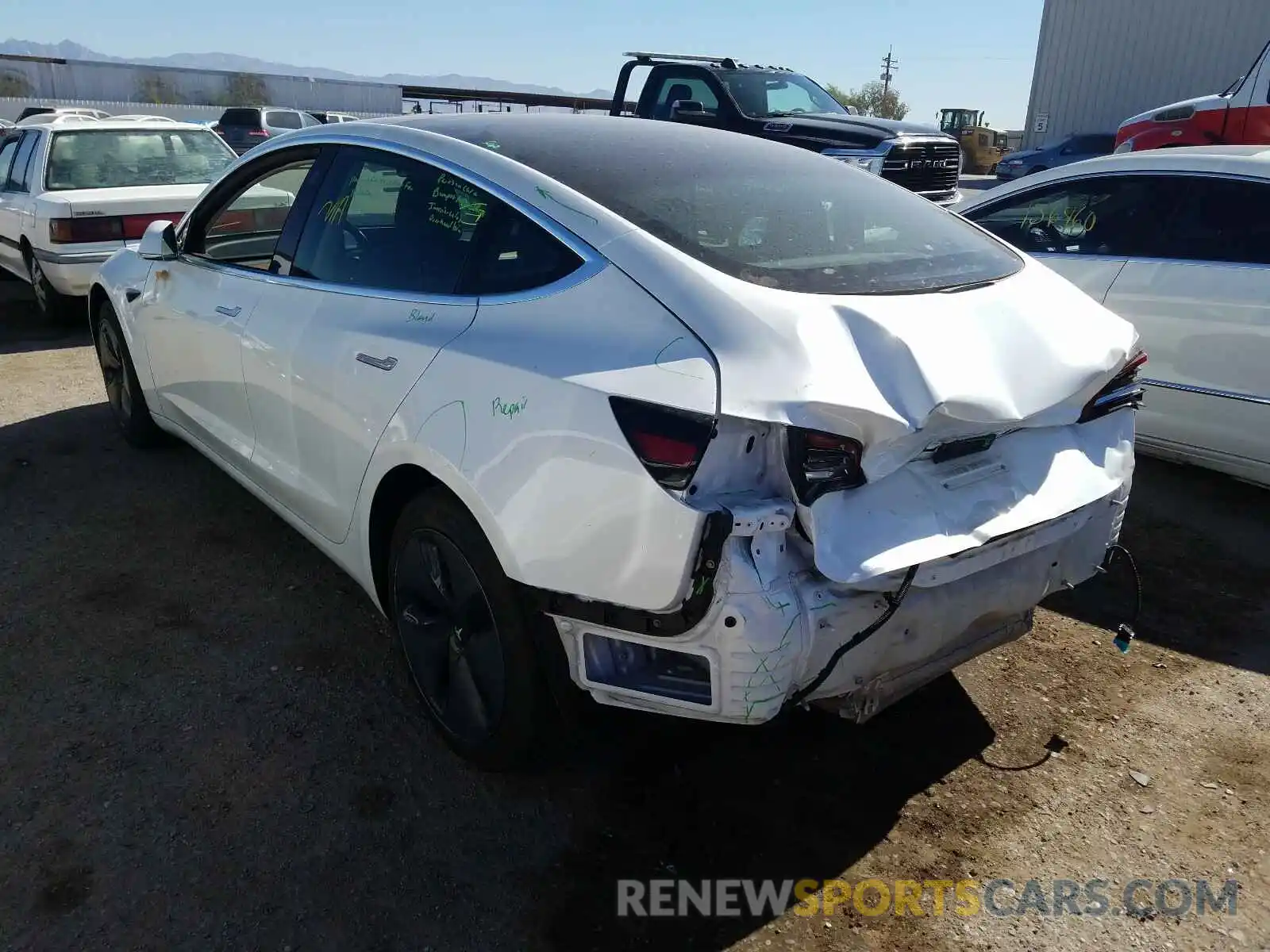 3 Photograph of a damaged car 5YJ3E1EA4LF612844 TESLA MODEL 3 2020