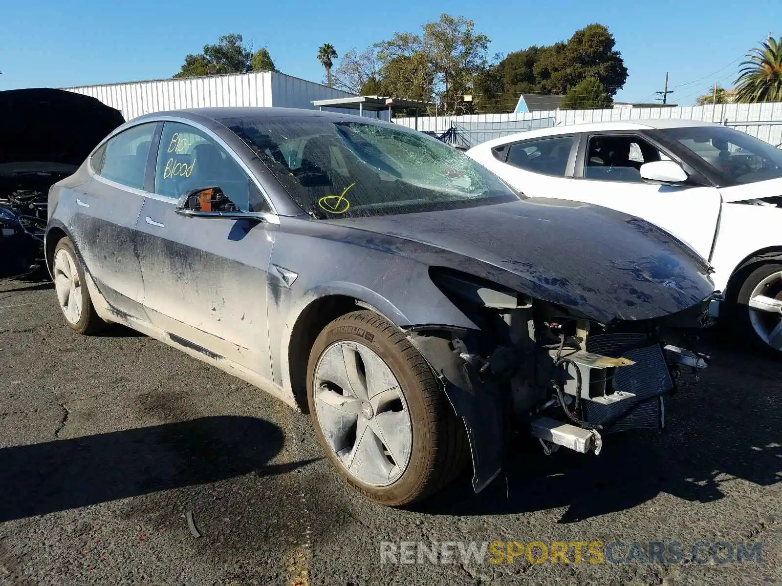 1 Photograph of a damaged car 5YJ3E1EA4LF630230 TESLA MODEL 3 2020