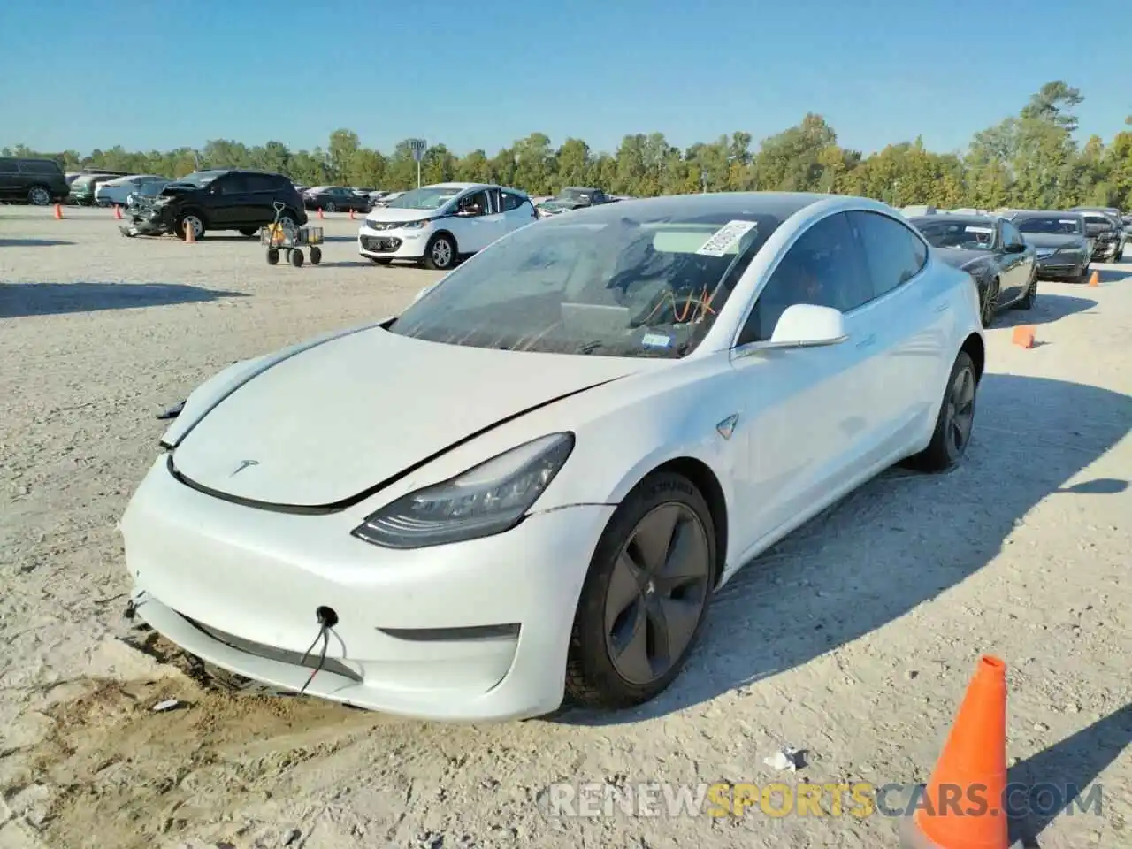 2 Photograph of a damaged car 5YJ3E1EA4LF633001 TESLA MODEL 3 2020