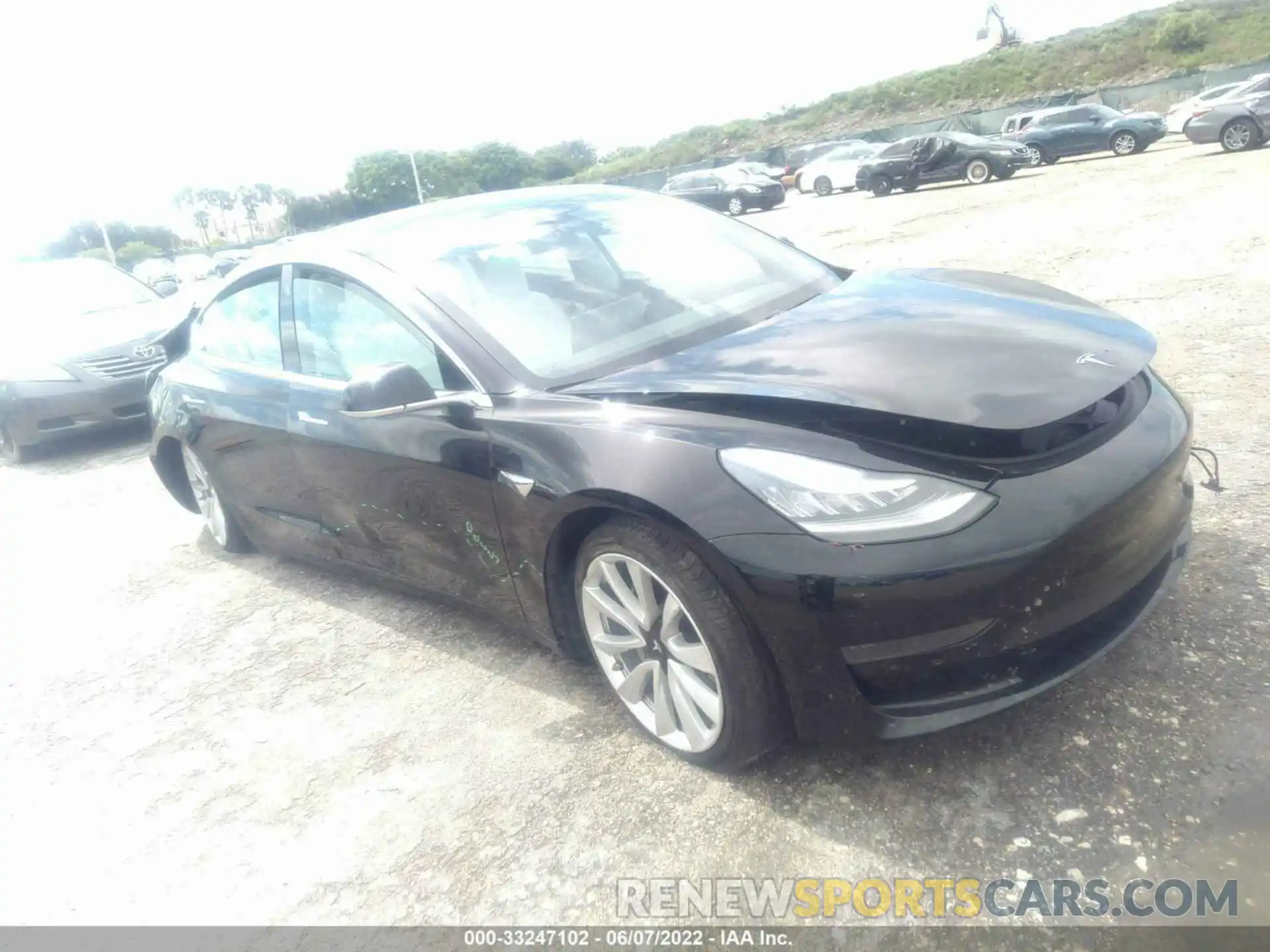 1 Photograph of a damaged car 5YJ3E1EA4LF634827 TESLA MODEL 3 2020