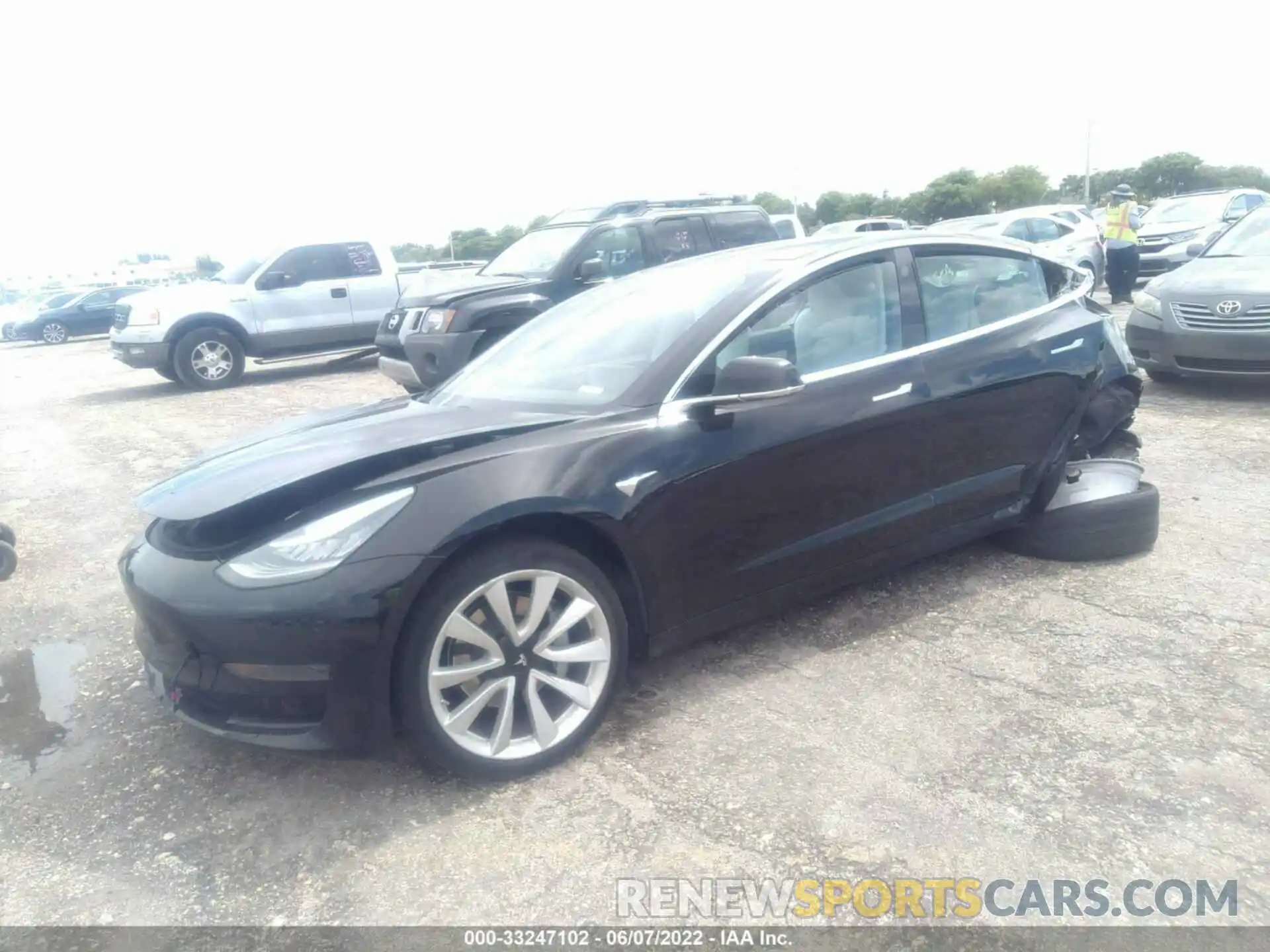 2 Photograph of a damaged car 5YJ3E1EA4LF634827 TESLA MODEL 3 2020