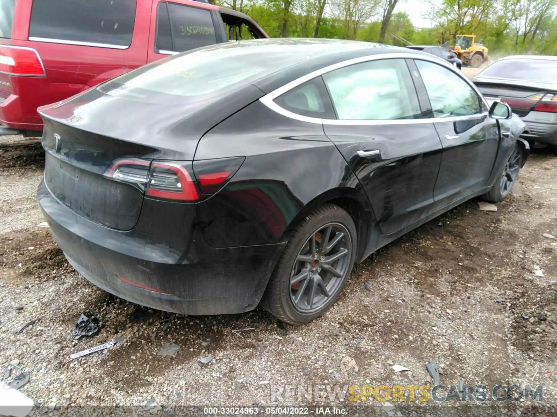 4 Photograph of a damaged car 5YJ3E1EA4LF657508 TESLA MODEL 3 2020