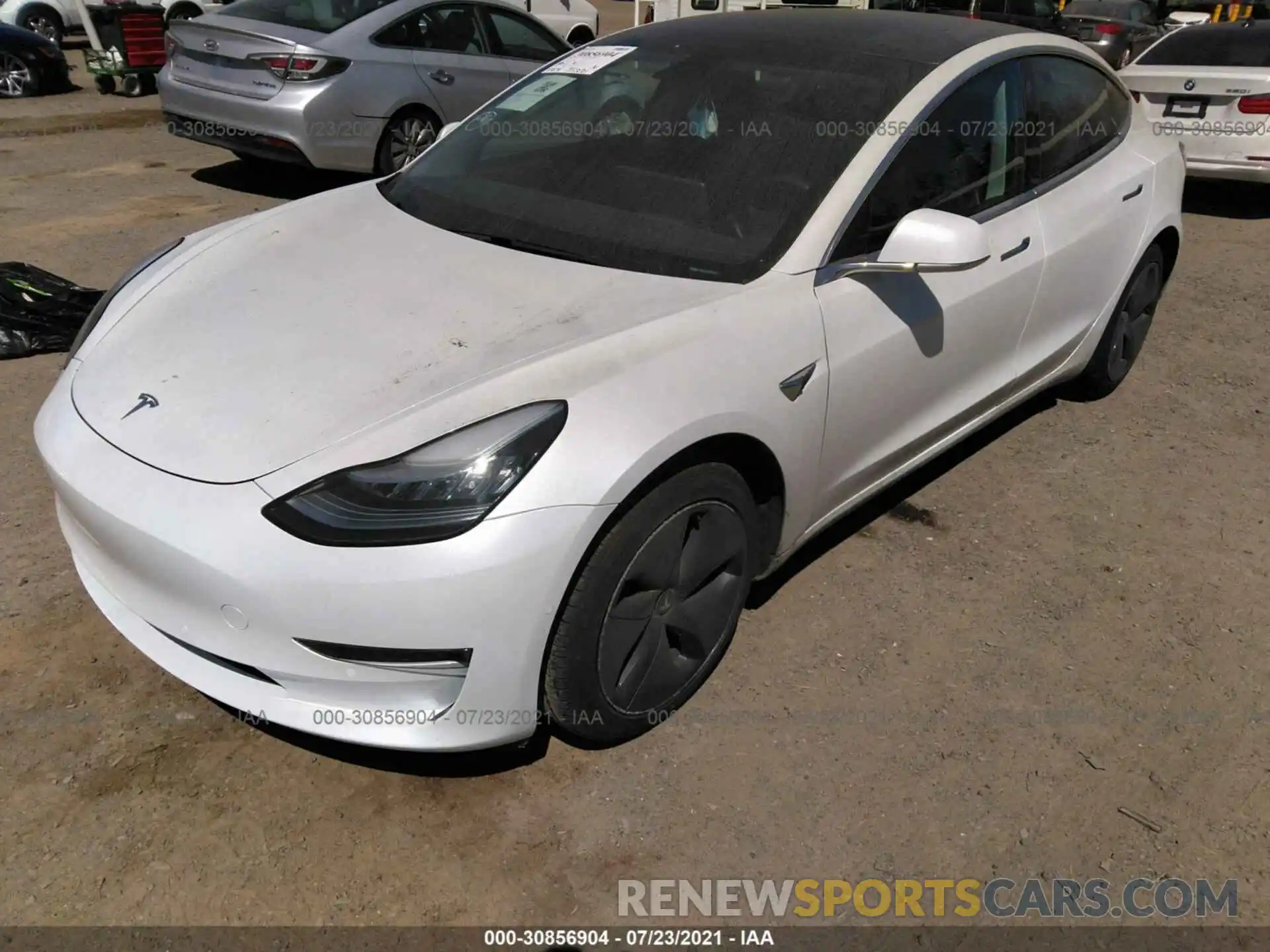 2 Photograph of a damaged car 5YJ3E1EA4LF659761 TESLA MODEL 3 2020