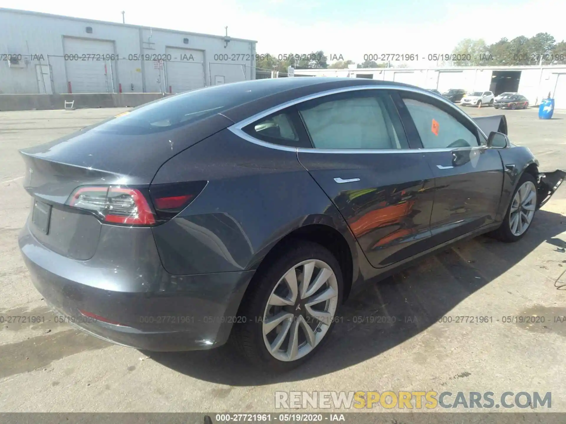 4 Photograph of a damaged car 5YJ3E1EA4LF661106 TESLA MODEL 3 2020