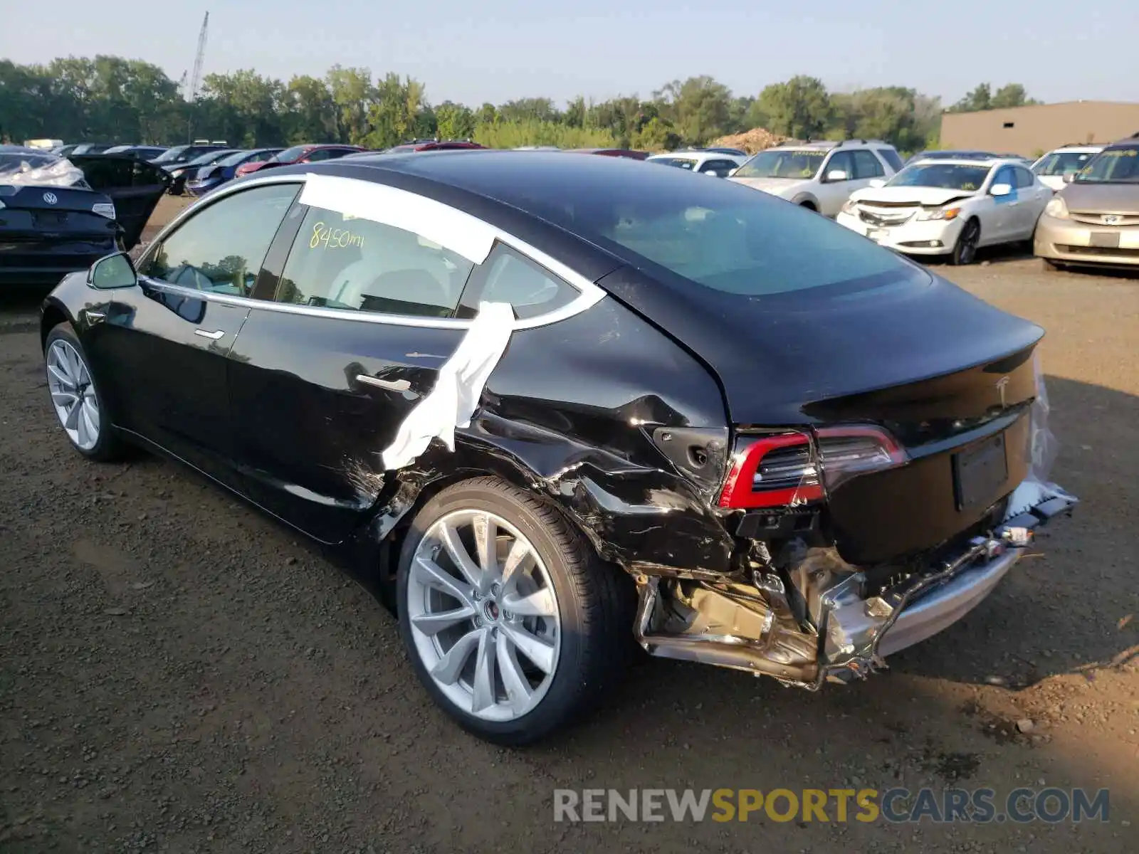 3 Photograph of a damaged car 5YJ3E1EA4LF662501 TESLA MODEL 3 2020