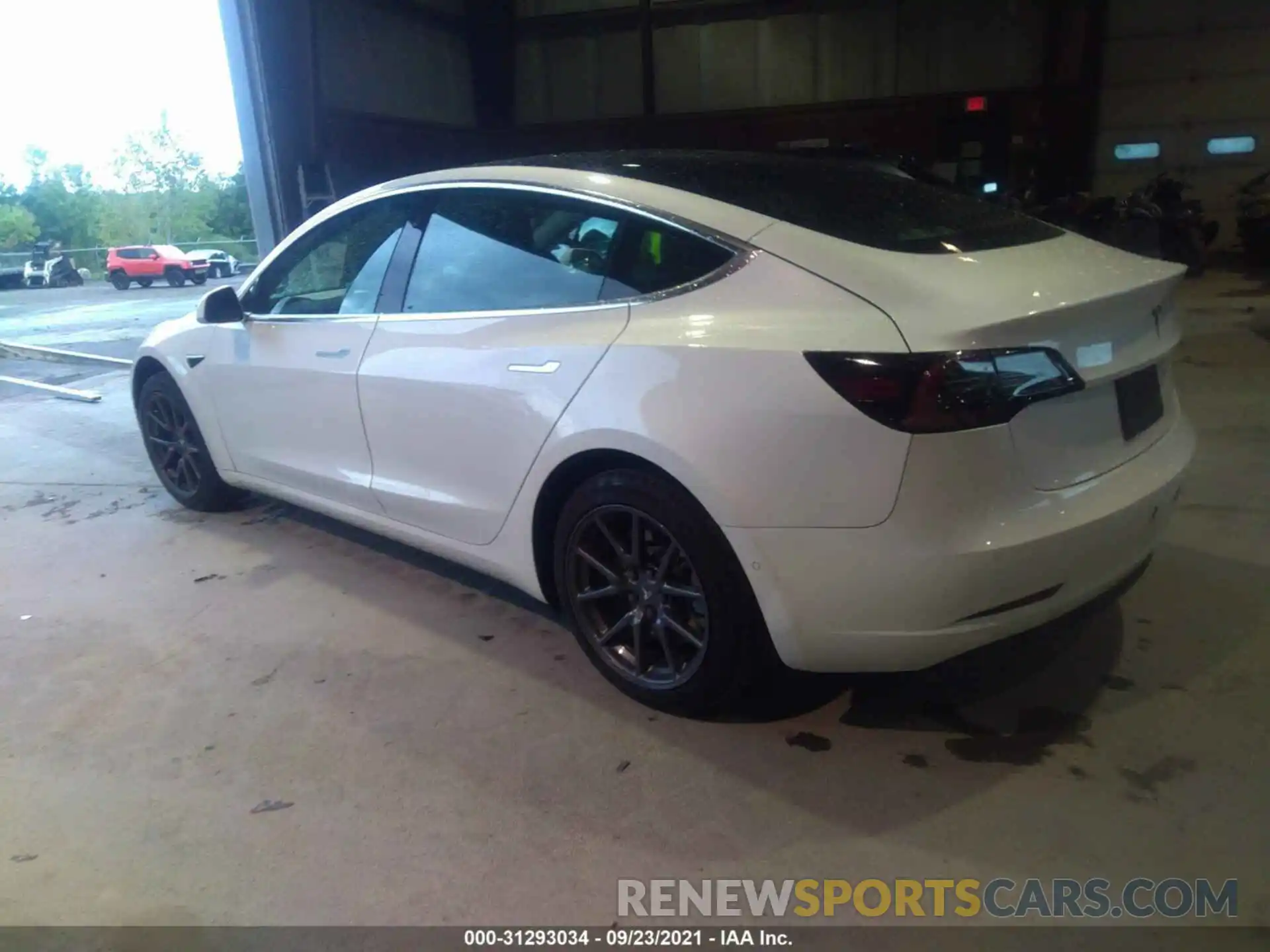 3 Photograph of a damaged car 5YJ3E1EA4LF706349 TESLA MODEL 3 2020