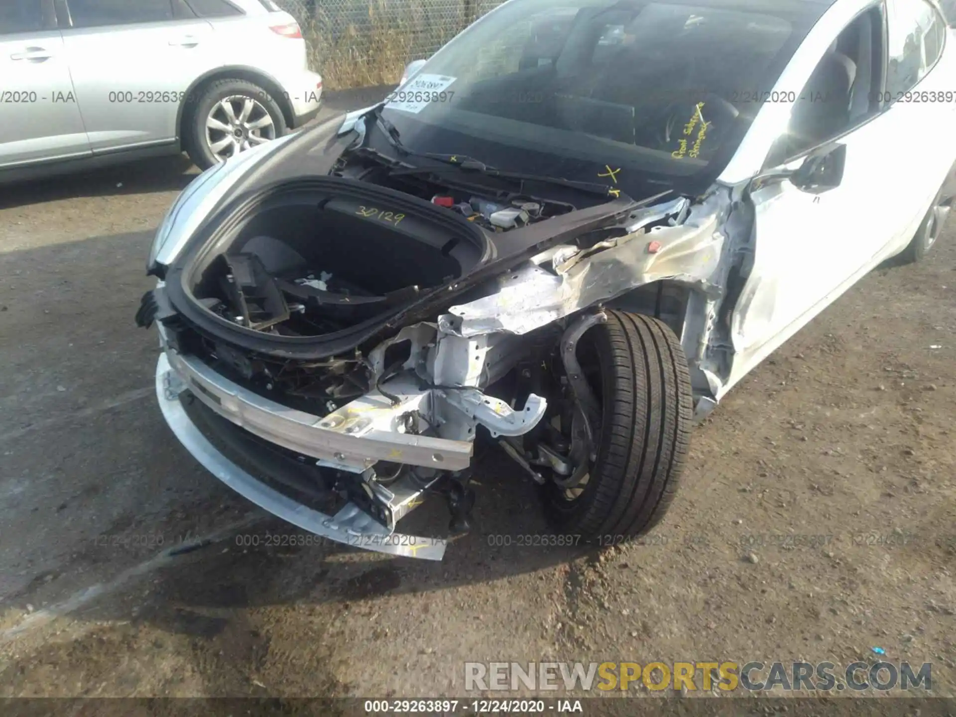 6 Photograph of a damaged car 5YJ3E1EA4LF706836 TESLA MODEL 3 2020