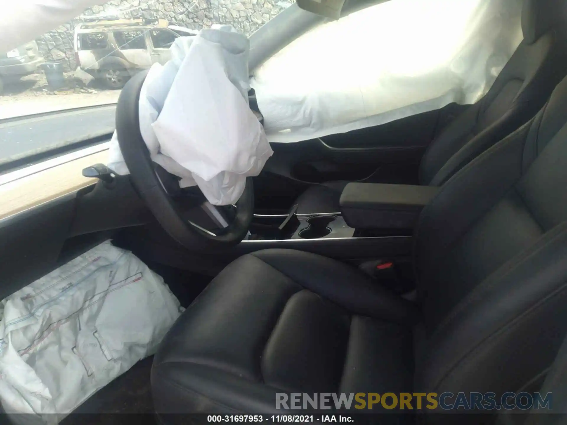 5 Photograph of a damaged car 5YJ3E1EA4LF737472 TESLA MODEL 3 2020