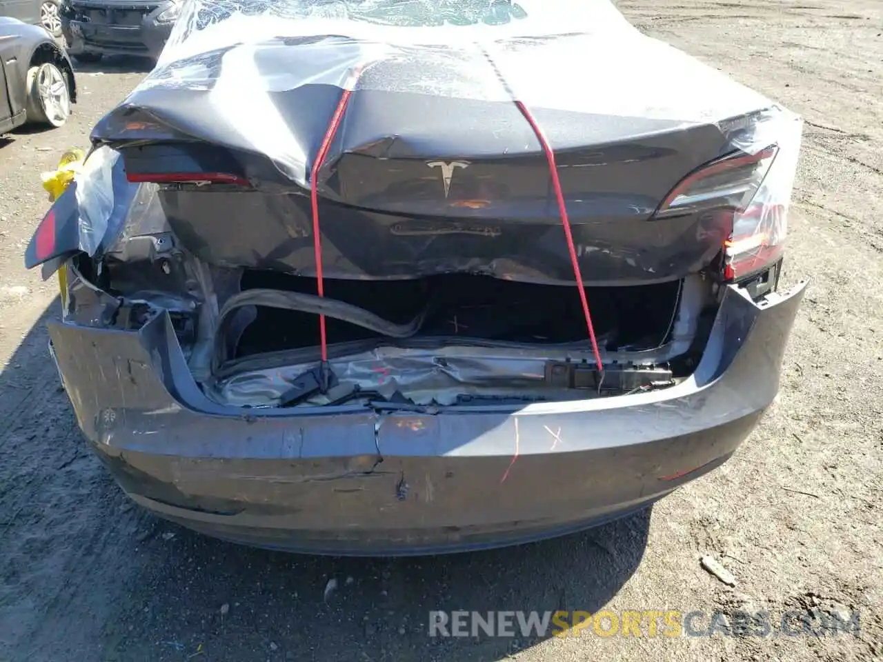 9 Photograph of a damaged car 5YJ3E1EA4LF739299 TESLA MODEL 3 2020