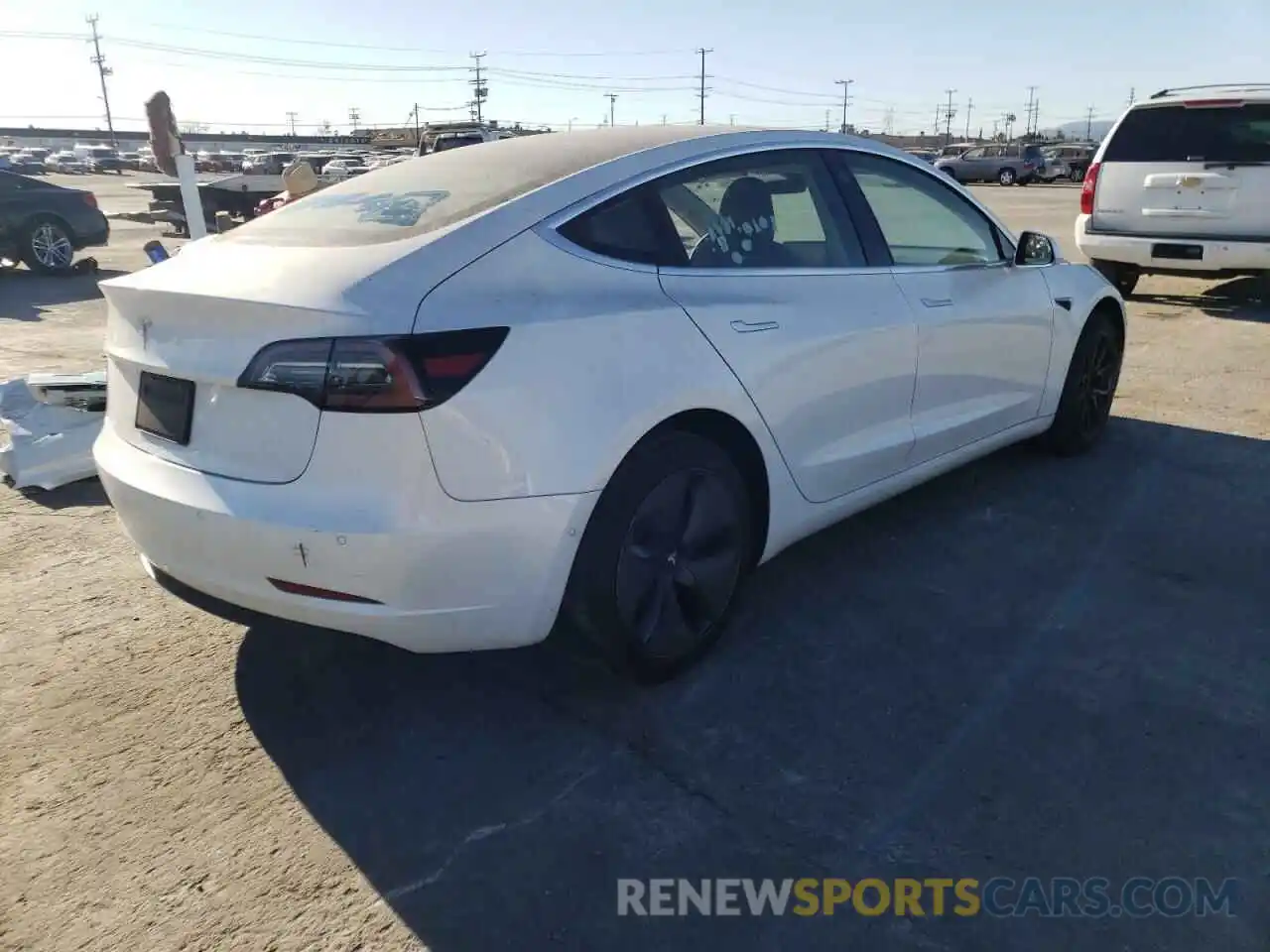 4 Photograph of a damaged car 5YJ3E1EA4LF745006 TESLA MODEL 3 2020