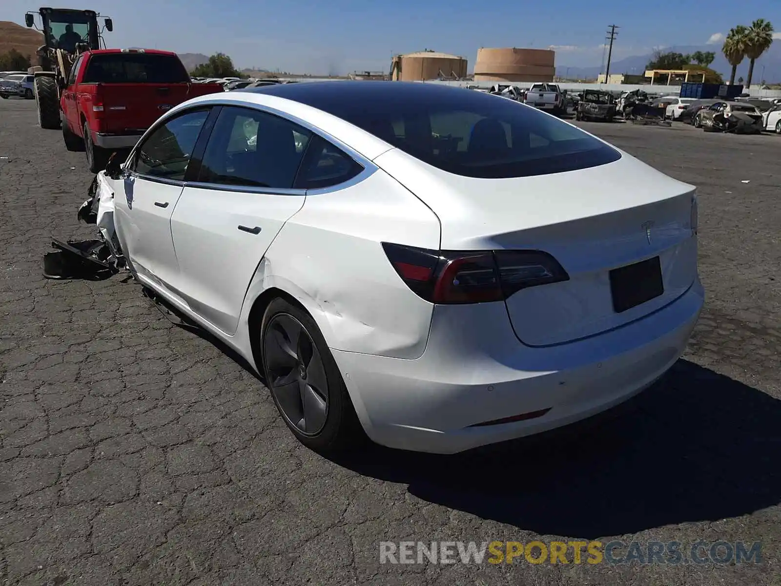 3 Photograph of a damaged car 5YJ3E1EA4LF745149 TESLA MODEL 3 2020