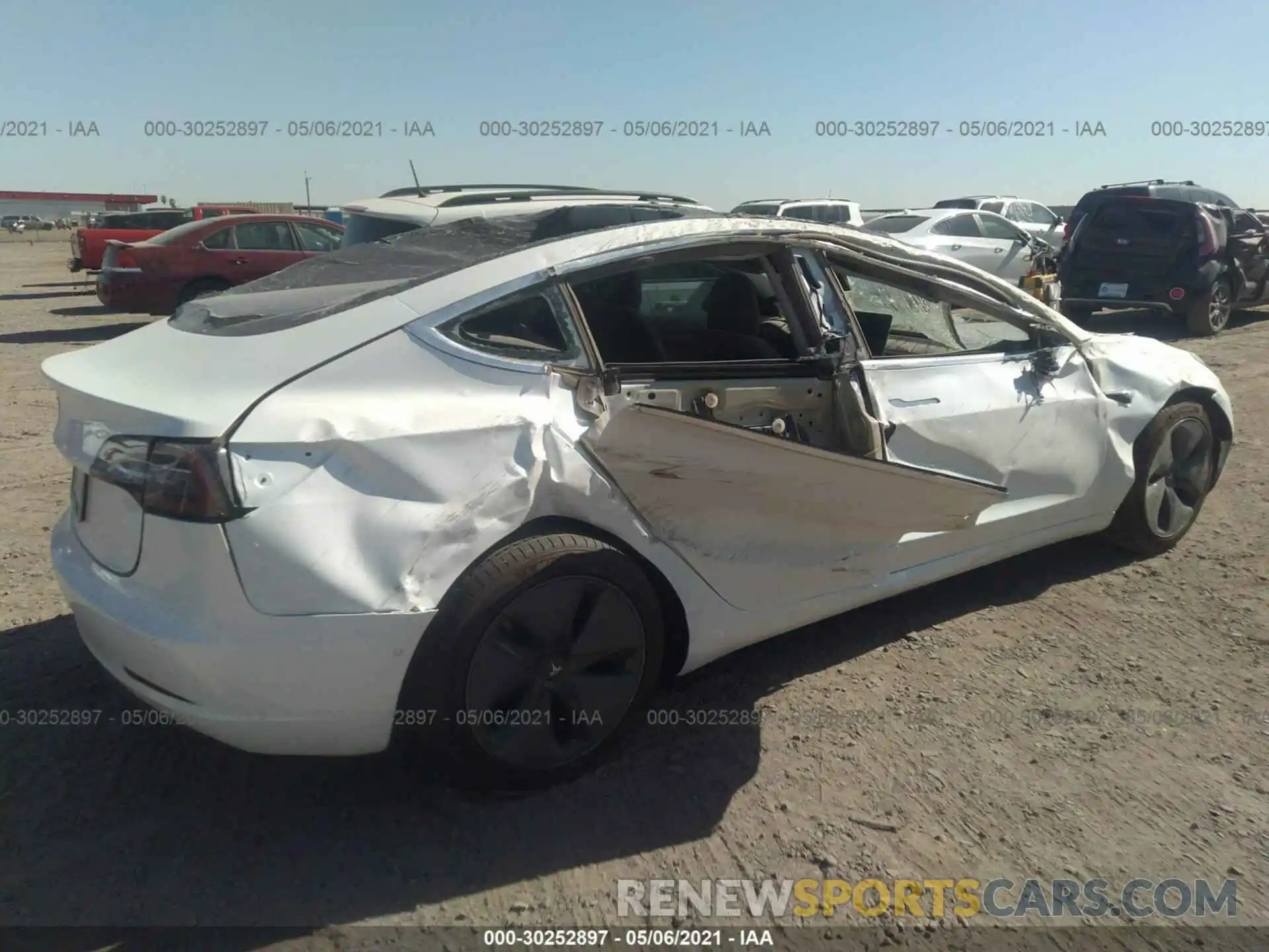 4 Photograph of a damaged car 5YJ3E1EA4LF745152 TESLA MODEL 3 2020