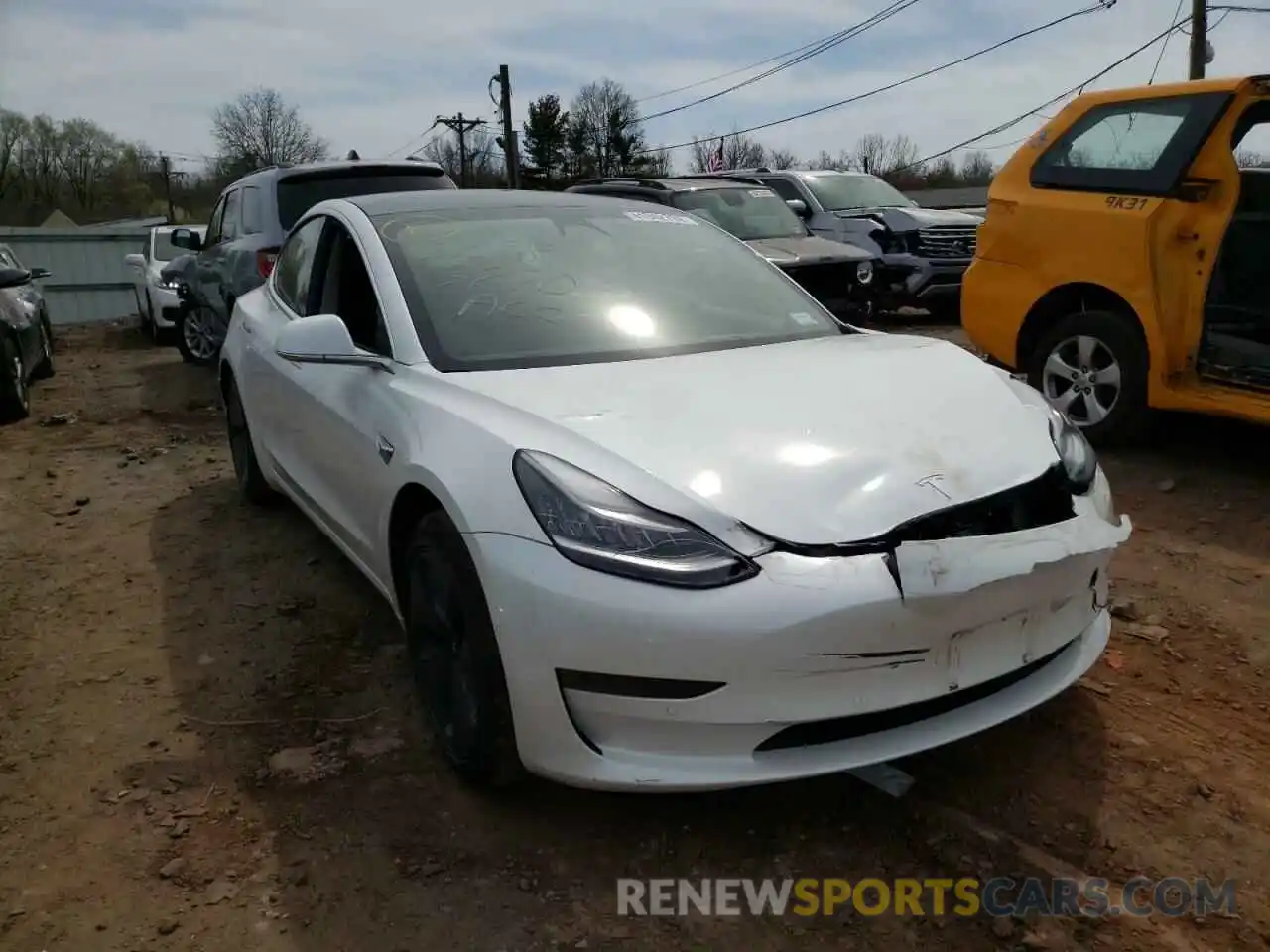 1 Photograph of a damaged car 5YJ3E1EA4LF745362 TESLA MODEL 3 2020